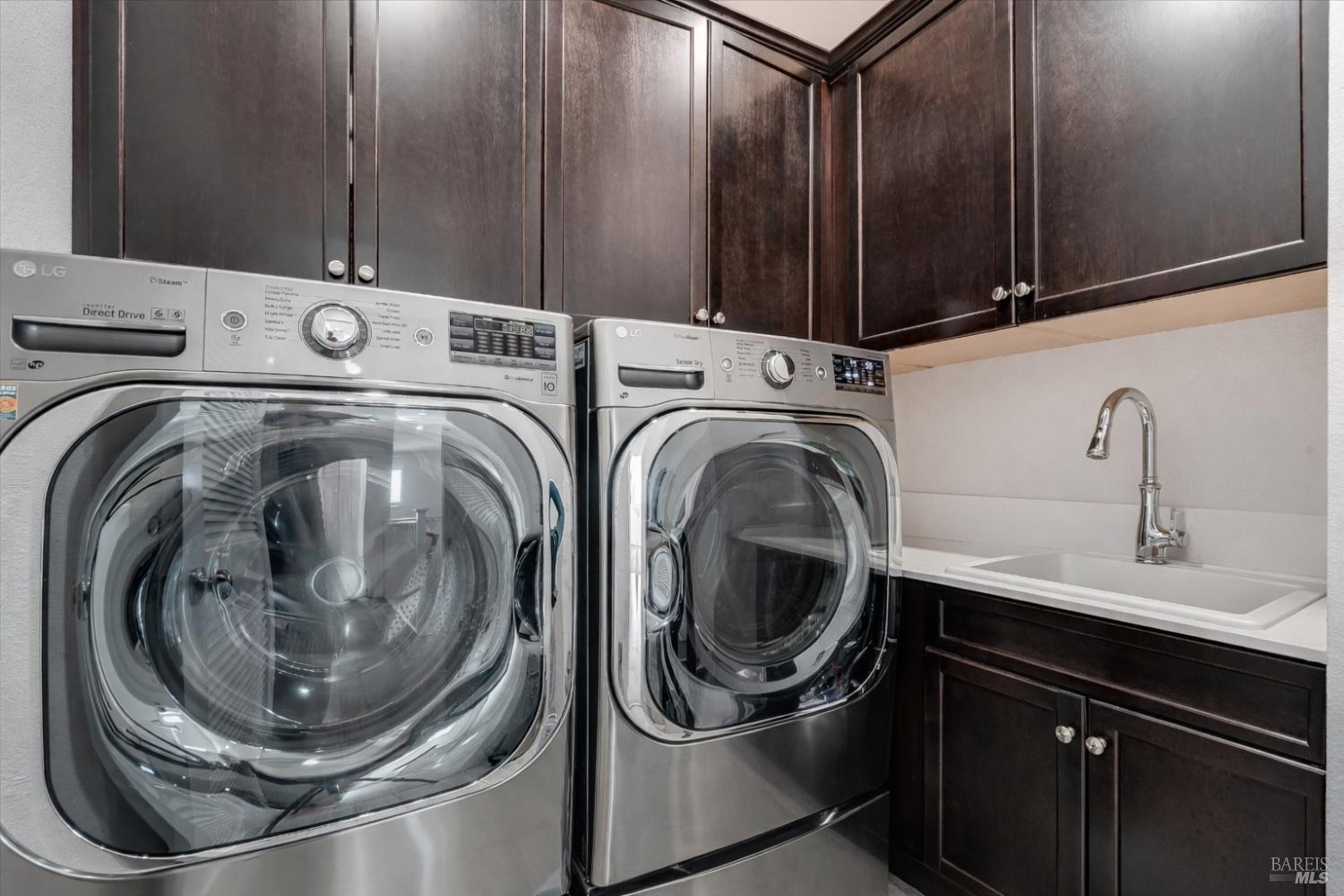 Detail Gallery Image 51 of 64 For 2521 Barley Ln, Santa Rosa,  CA 95403 - 5 Beds | 4 Baths