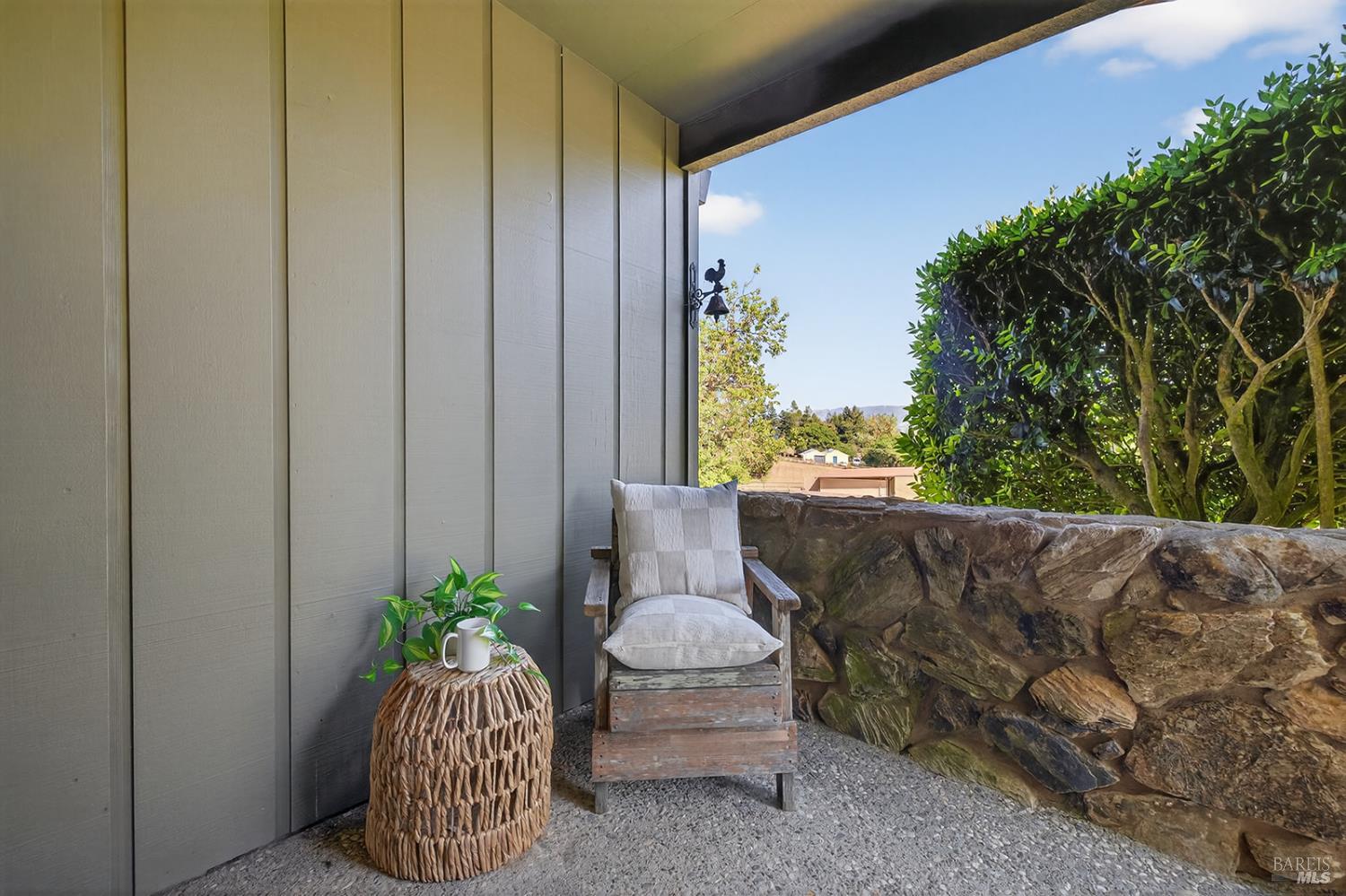 Detail Gallery Image 12 of 63 For 9699 Kelly Ln, Penngrove,  CA 94951 - 3 Beds | 2 Baths