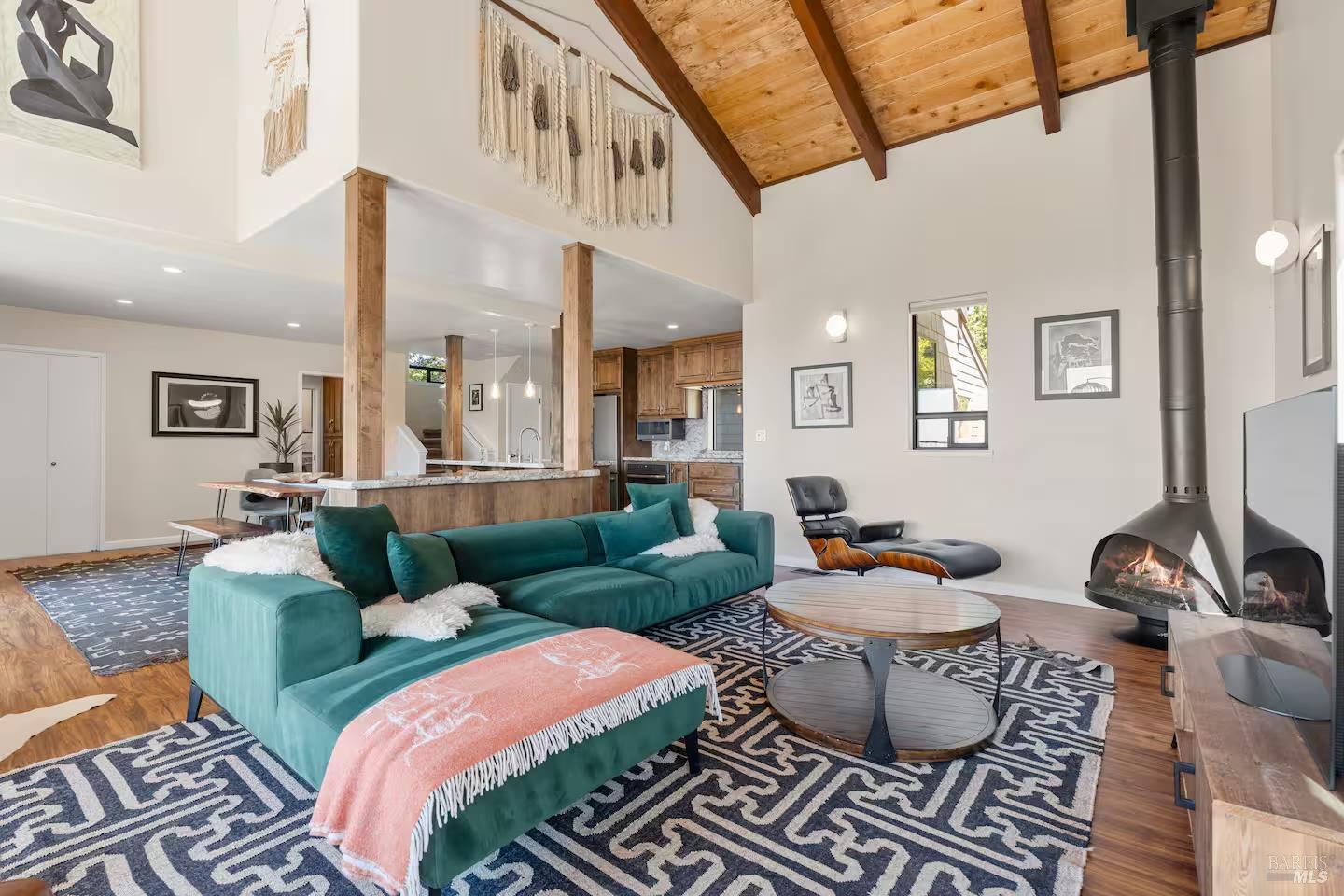 Detail Gallery Image 2 of 48 For 35926 Seaward Reach Unkn, The Sea Ranch,  CA 95497 - 2 Beds | 2 Baths