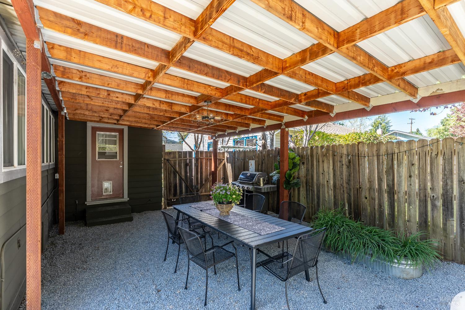 Detail Gallery Image 26 of 38 For 955 N Pine St, Ukiah,  CA 95482 - 3 Beds | 2 Baths