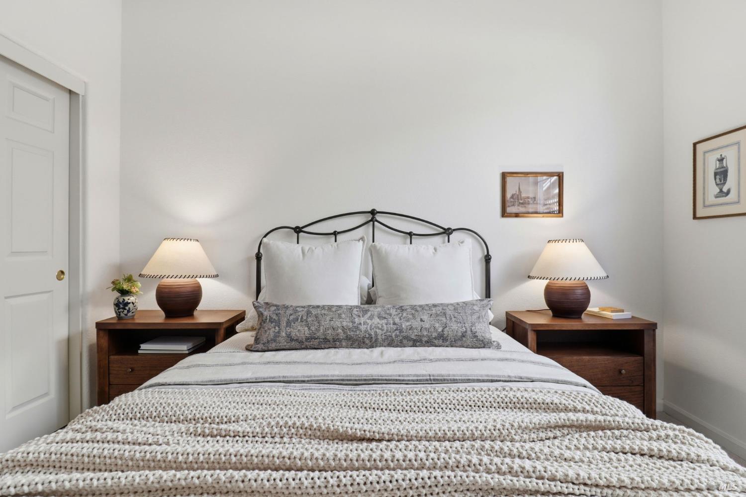 Detail Gallery Image 27 of 54 For 1043 Allen St, Petaluma,  CA 94954 - 4 Beds | 2 Baths