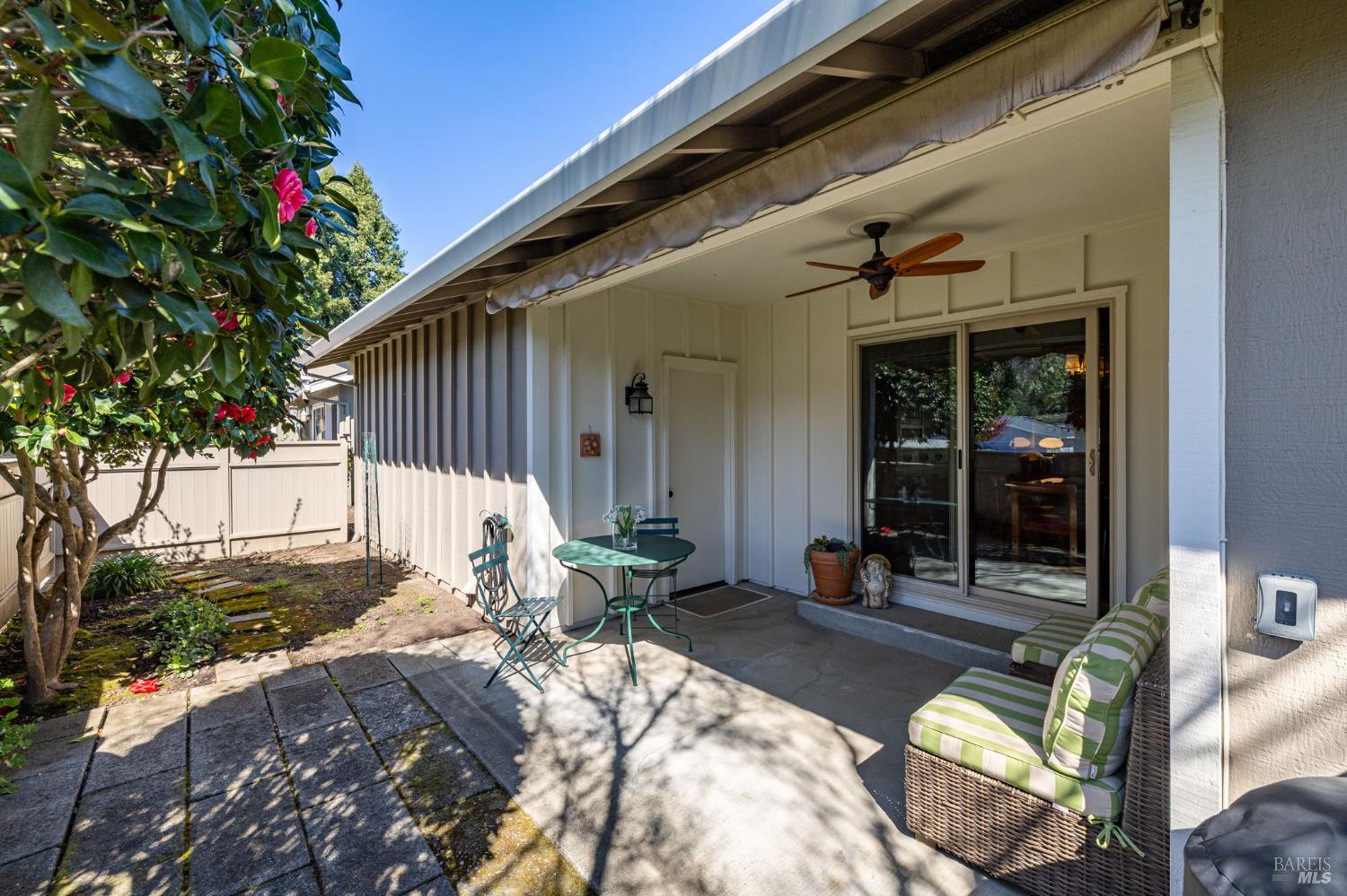 Detail Gallery Image 33 of 46 For 96 Aspen Meadows Cir, Santa Rosa,  CA 95409 - 3 Beds | 2 Baths