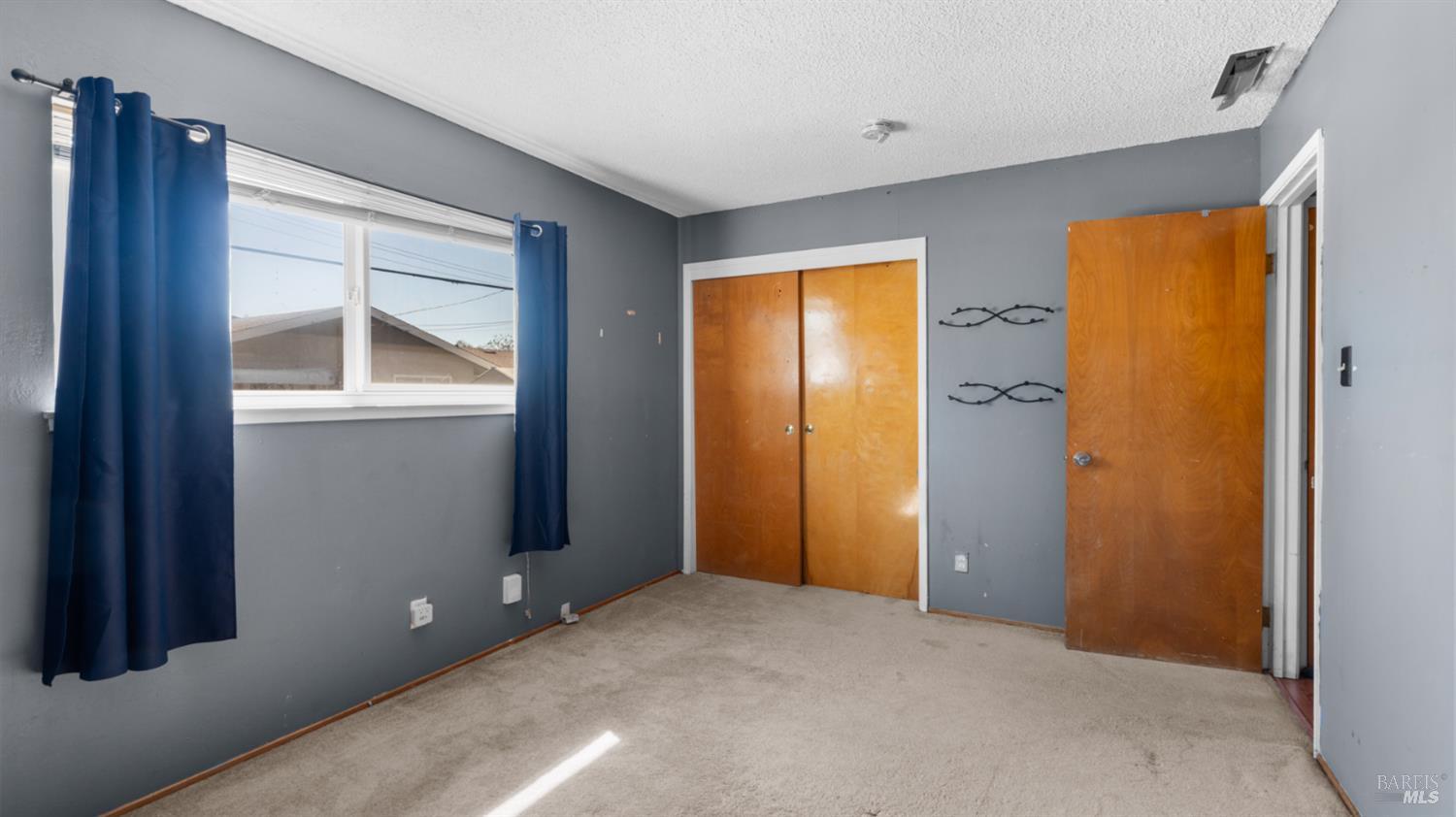 Detail Gallery Image 23 of 33 For 535 Amesbury Dr, Dixon,  CA 95620 - 3 Beds | 2 Baths