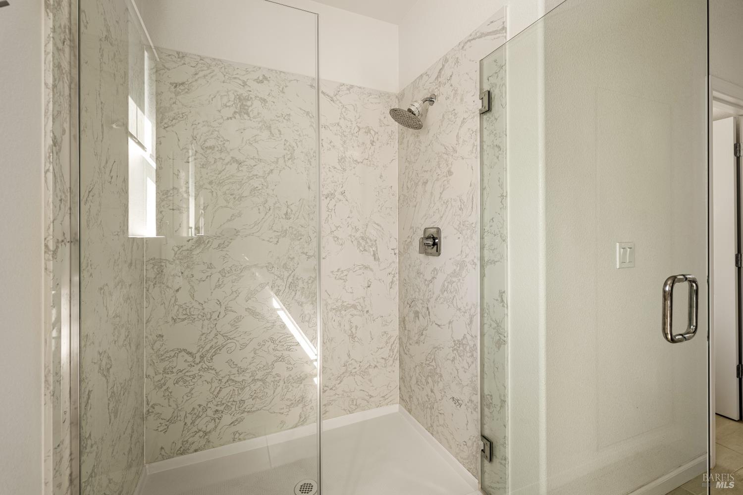 Detail Gallery Image 38 of 48 For 938 Fruit Stand Cir, Vacaville,  CA 95688 - 4 Beds | 4 Baths