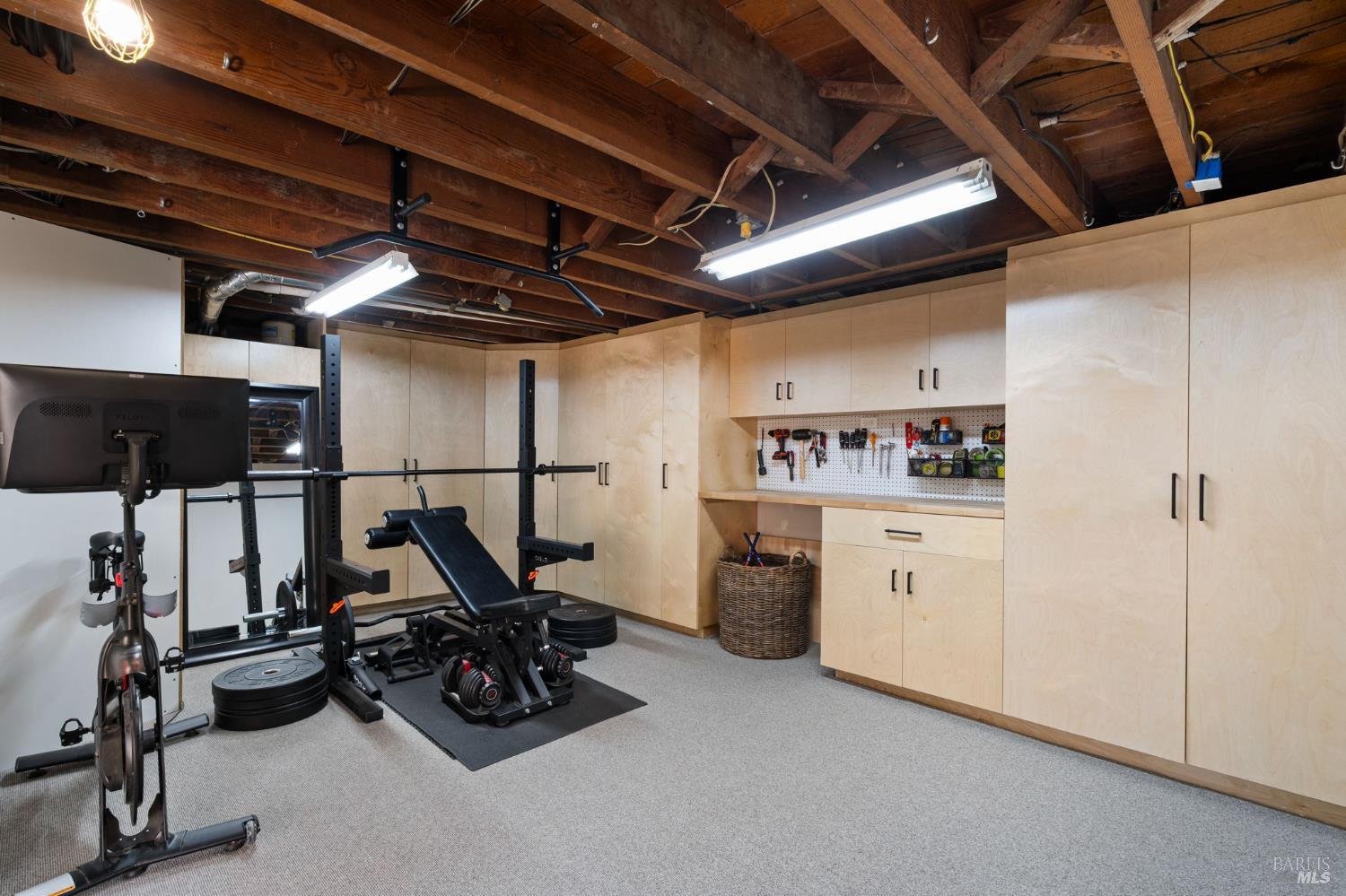 Detail Gallery Image 37 of 41 For 11 Ash Ave, Kentfield,  CA 94904 - 4 Beds | 3 Baths