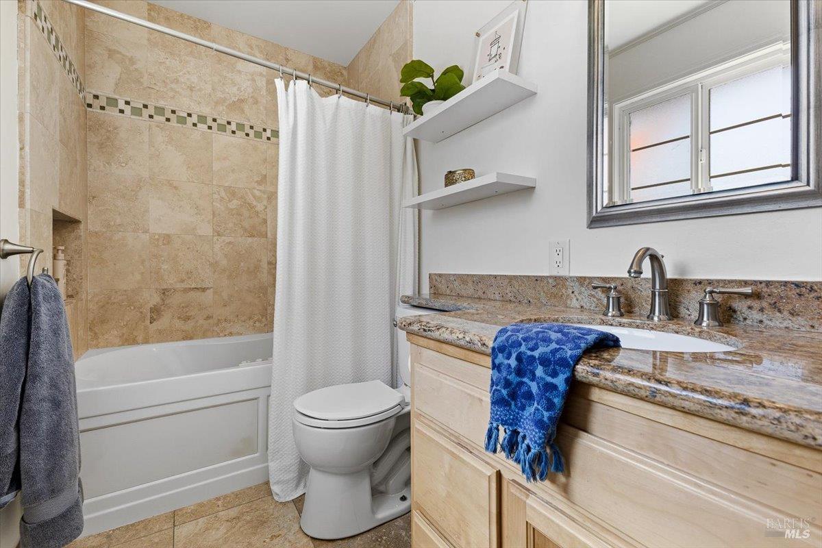 Detail Gallery Image 16 of 25 For 6900 Montecito Blvd, Santa Rosa,  CA 95409 - 3 Beds | 2 Baths