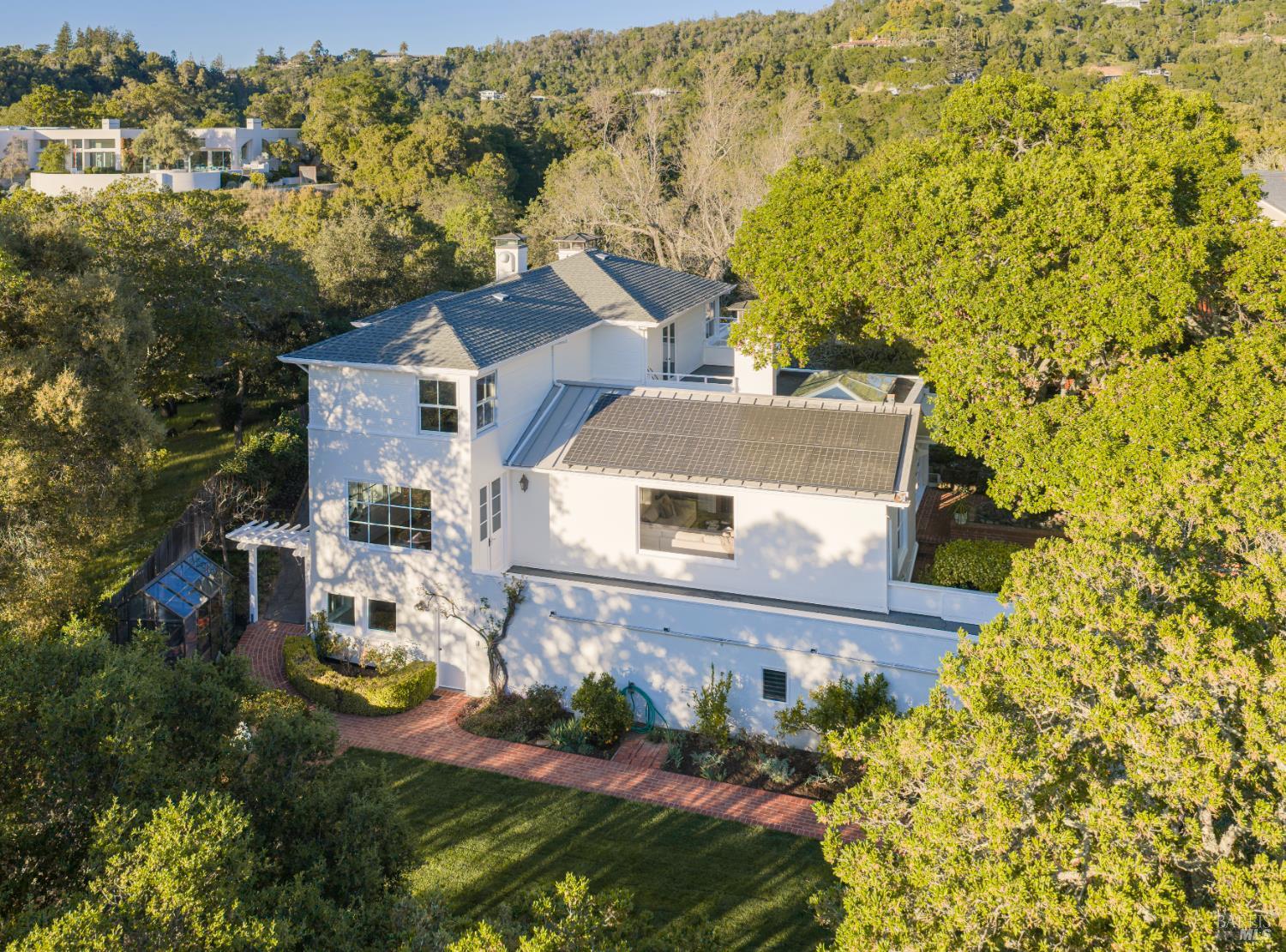 Detail Gallery Image 59 of 59 For 14 Skyland Way, Ross,  CA 94957 - 5 Beds | 4/1 Baths