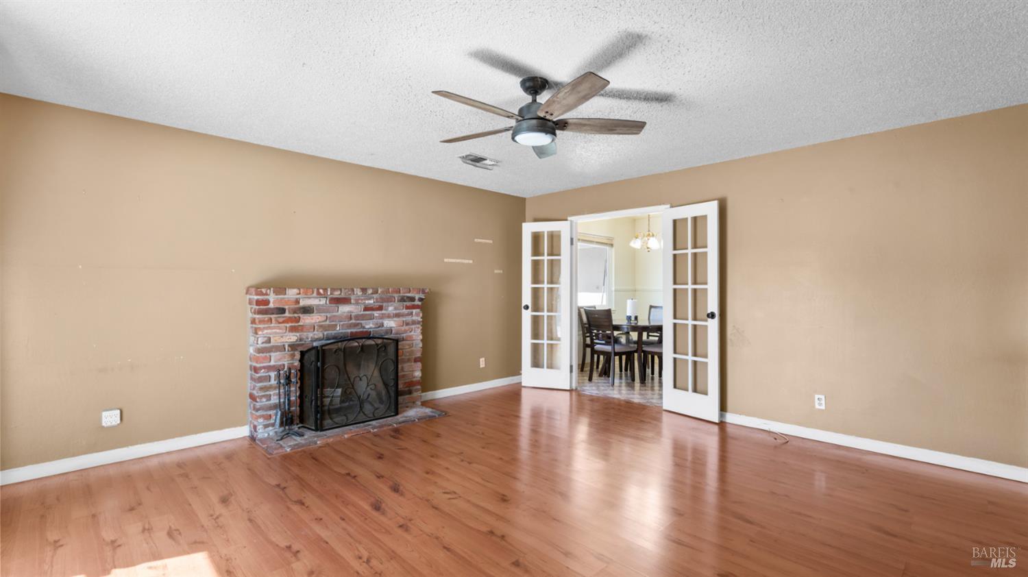 Detail Gallery Image 15 of 33 For 535 Amesbury Dr, Dixon,  CA 95620 - 3 Beds | 2 Baths