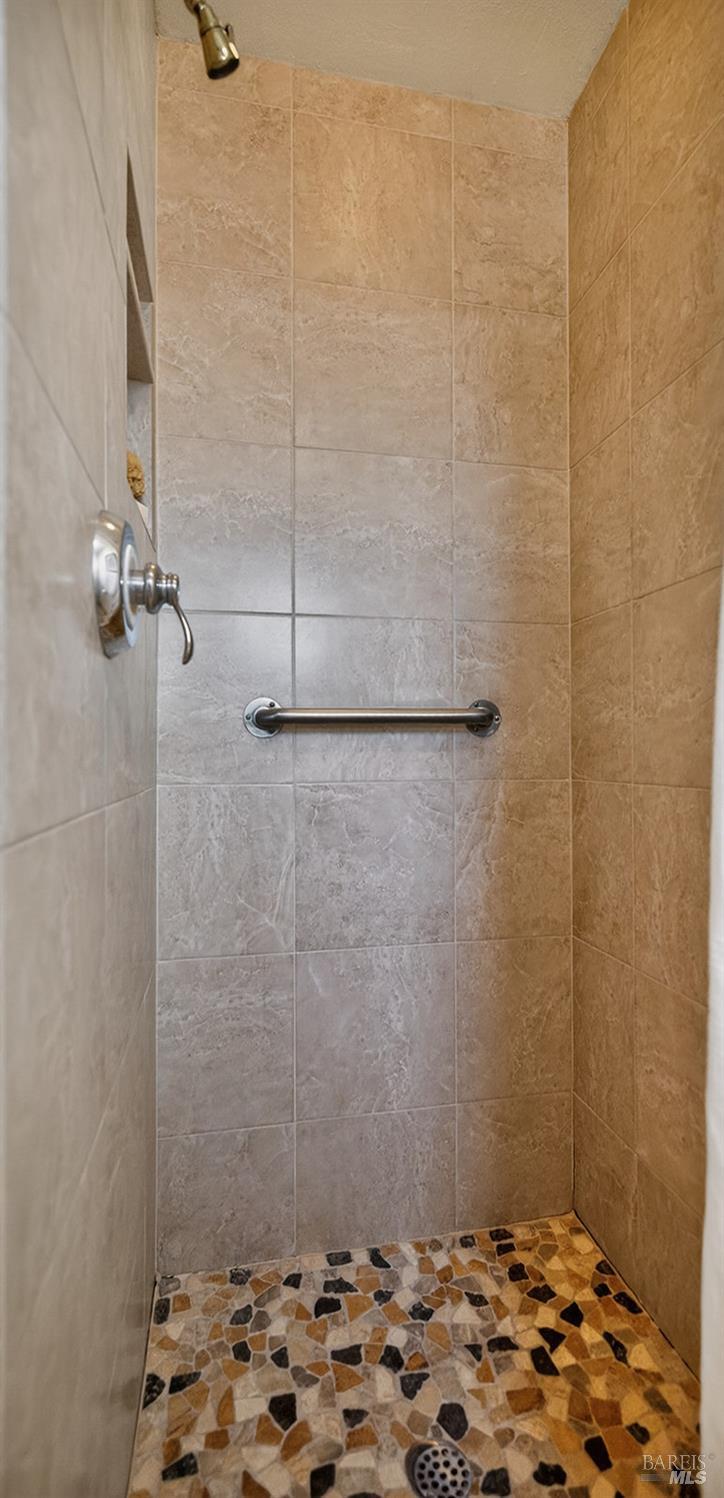 Detail Gallery Image 35 of 63 For 9699 Kelly Ln, Penngrove,  CA 94951 - 3 Beds | 2 Baths