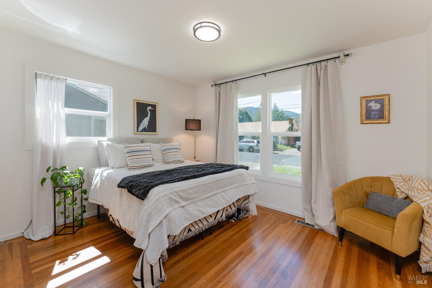 Detail Gallery Image 14 of 38 For 955 N Pine St, Ukiah,  CA 95482 - 3 Beds | 2 Baths