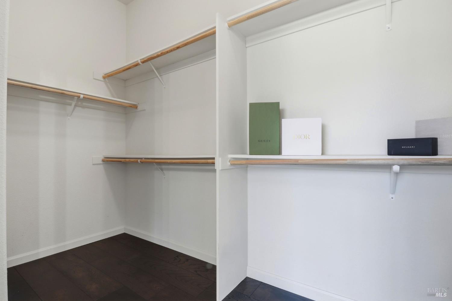 Detail Gallery Image 33 of 54 For 1043 Allen St, Petaluma,  CA 94954 - 4 Beds | 2 Baths