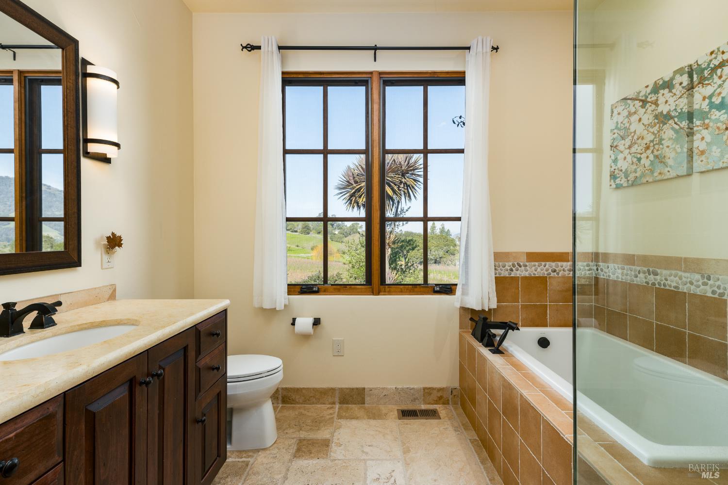 Detail Gallery Image 12 of 32 For 6550 Sunny Meadows Trl, Santa Rosa,  CA 95404 - 1 Beds | 1/1 Baths