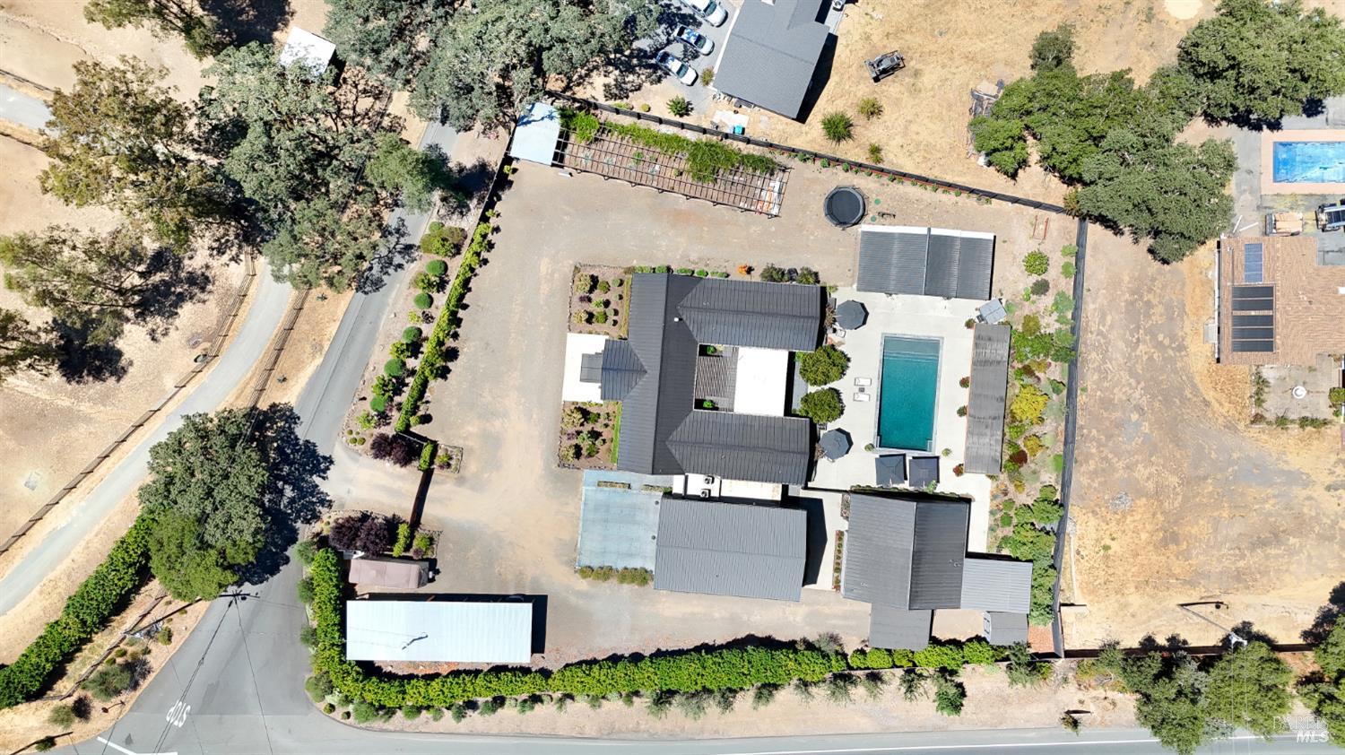 Detail Gallery Image 53 of 64 For 85 W Trinity Rd, Glen Ellen,  CA 95442 - 4 Beds | 5/2 Baths