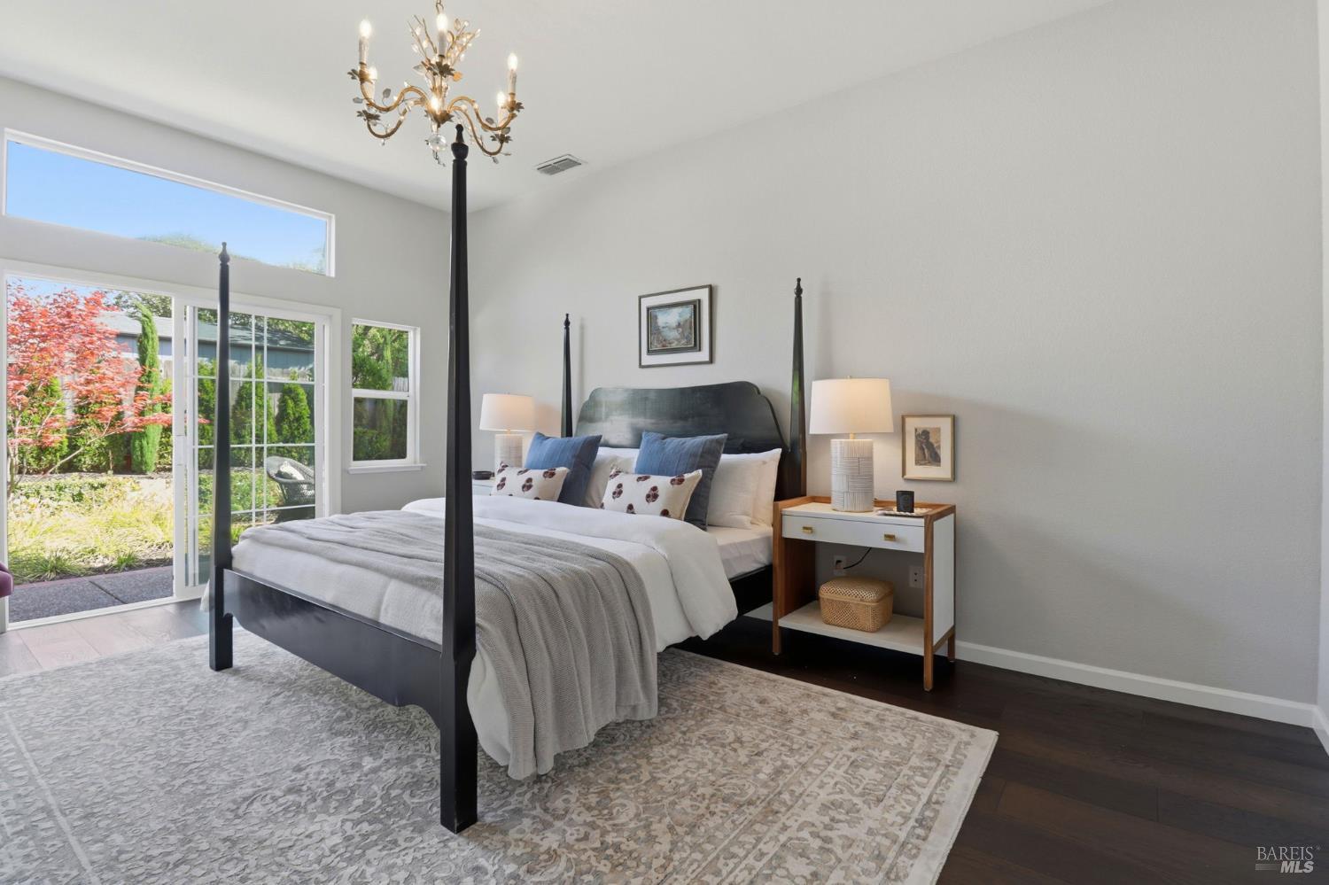 Detail Gallery Image 31 of 54 For 1043 Allen St, Petaluma,  CA 94954 - 4 Beds | 2 Baths