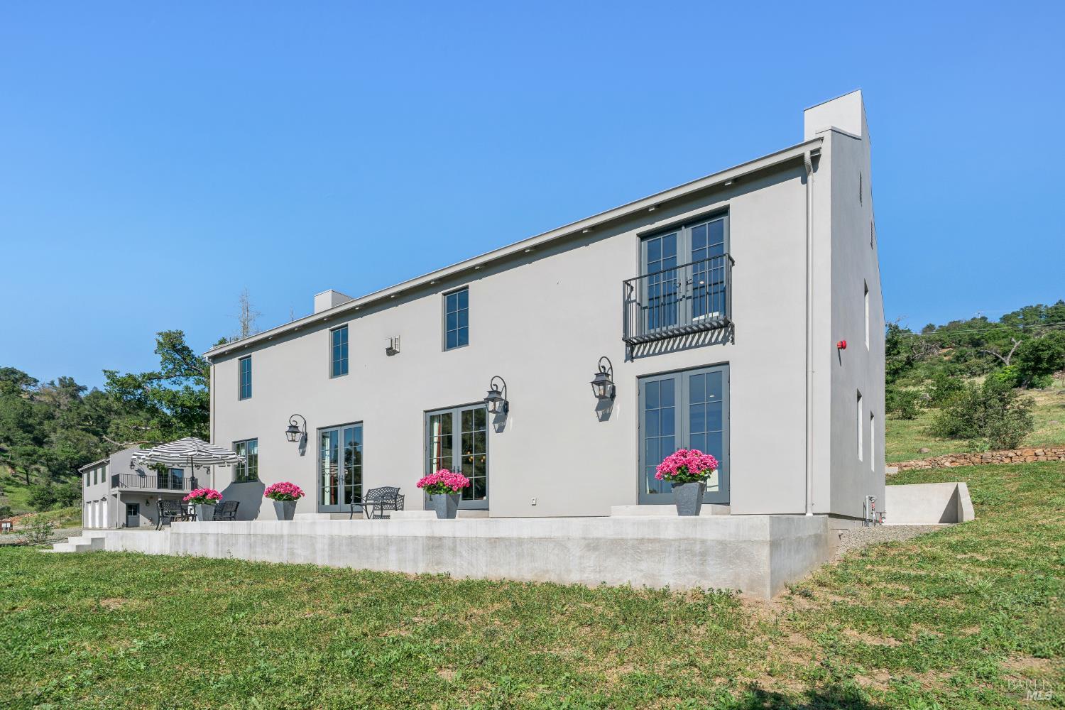 Detail Gallery Image 36 of 57 For 1044 Deer Park Rd, Deer Park,  CA 94576 - 3 Beds | 2/1 Baths