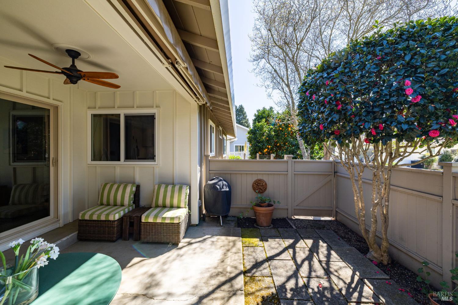 Detail Gallery Image 36 of 46 For 96 Aspen Meadows Cir, Santa Rosa,  CA 95409 - 3 Beds | 2 Baths