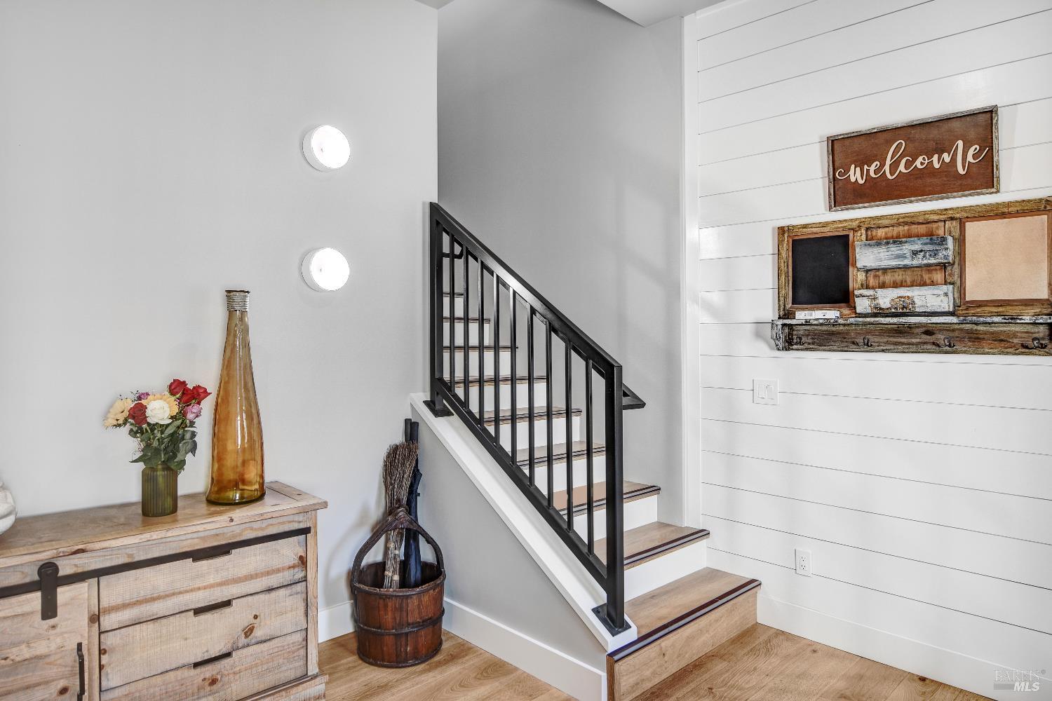 Detail Gallery Image 32 of 64 For 85 W Trinity Rd, Glen Ellen,  CA 95442 - 4 Beds | 5/2 Baths