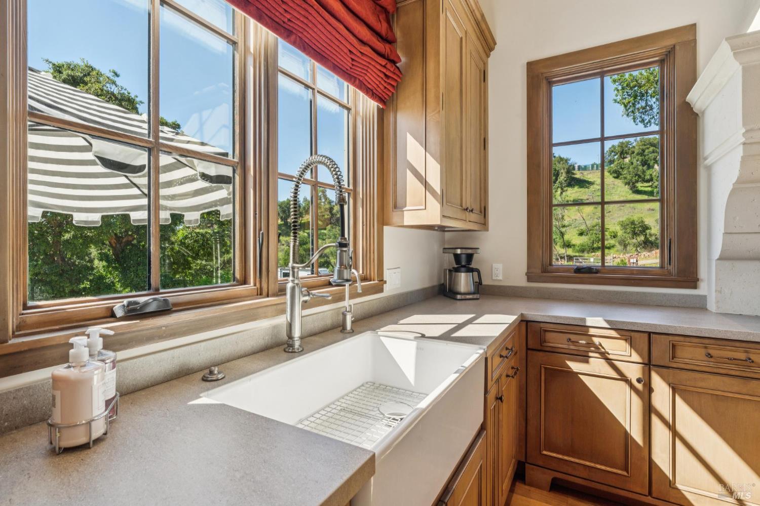 Detail Gallery Image 14 of 57 For 1044 Deer Park Rd, Deer Park,  CA 94576 - 3 Beds | 2/1 Baths