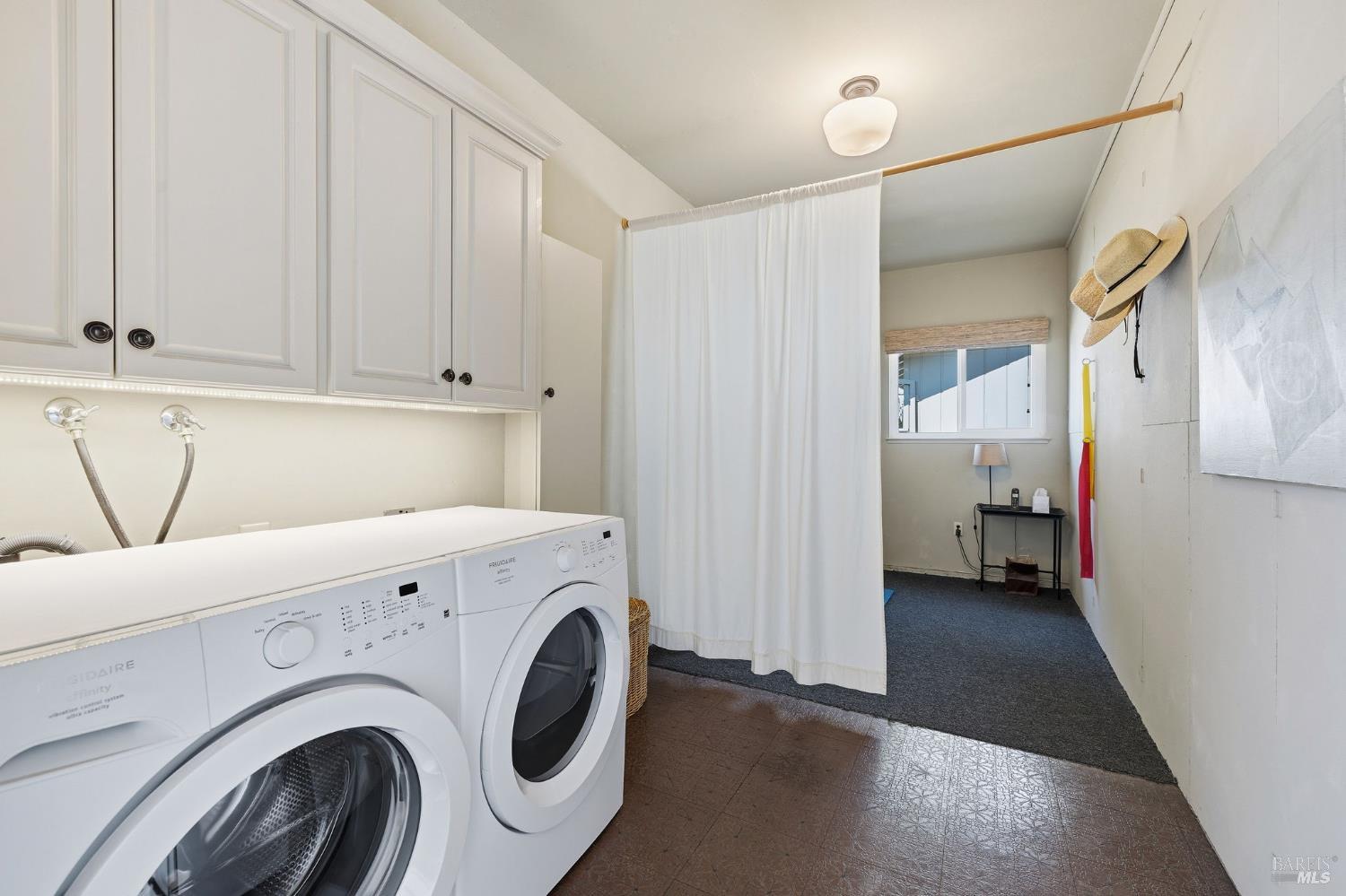 Detail Gallery Image 30 of 46 For 96 Aspen Meadows Cir, Santa Rosa,  CA 95409 - 3 Beds | 2 Baths