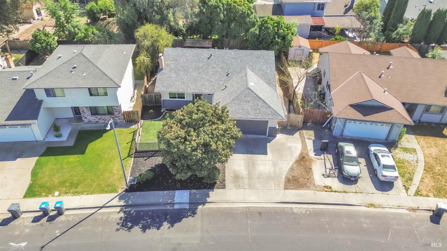 Detail Gallery Image 37 of 45 For 793 Marigold Dr, Fairfield,  CA 94533 - 4 Beds | 2 Baths