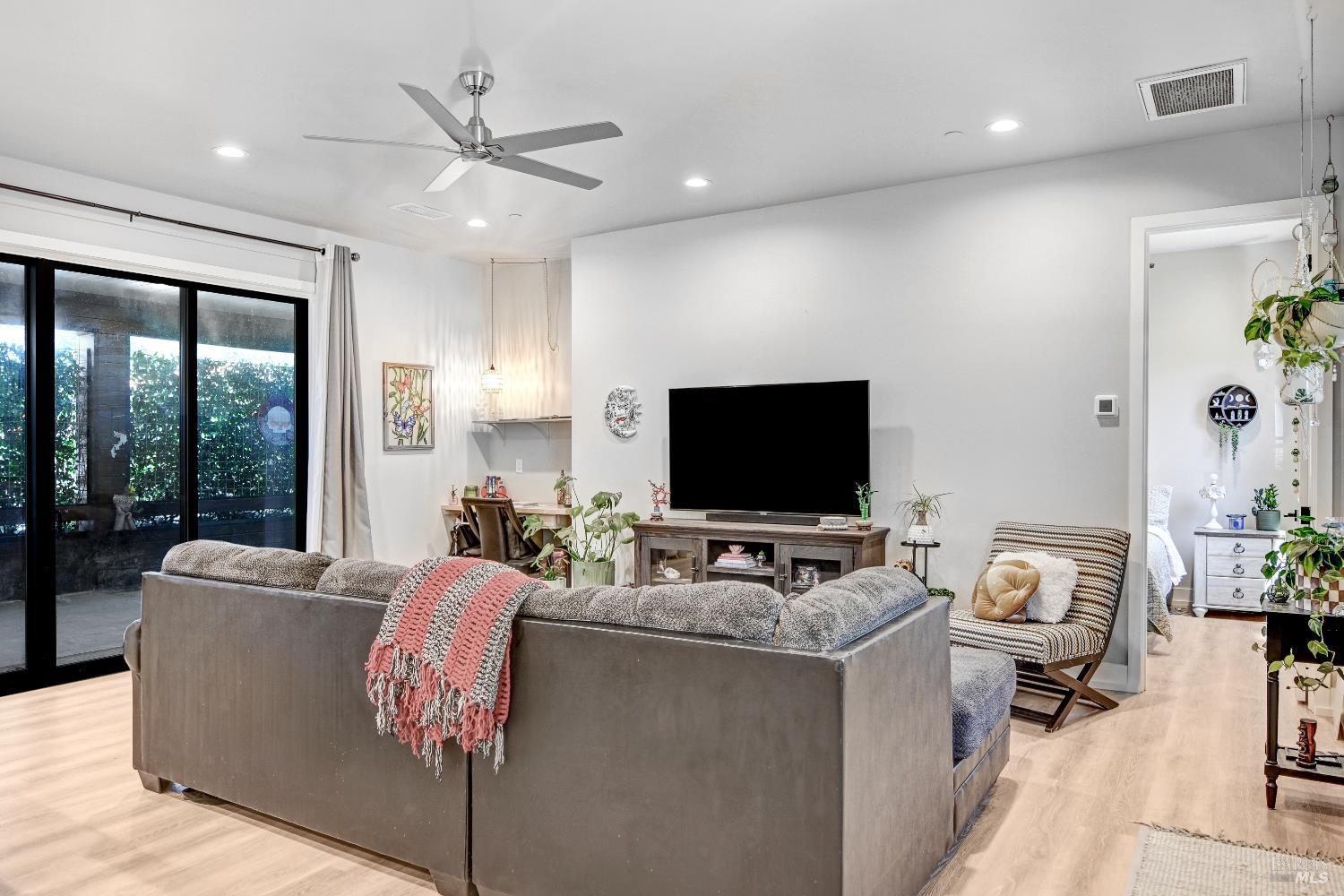 Detail Gallery Image 48 of 64 For 85 W Trinity Rd, Glen Ellen,  CA 95442 - 4 Beds | 5/2 Baths