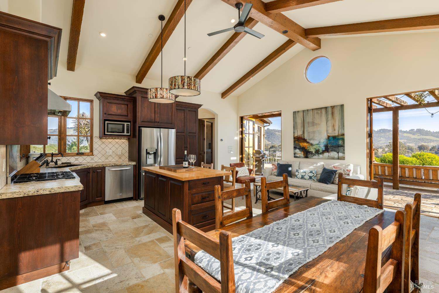 Detail Gallery Image 4 of 32 For 6550 Sunny Meadows Trl, Santa Rosa,  CA 95404 - 1 Beds | 1/1 Baths