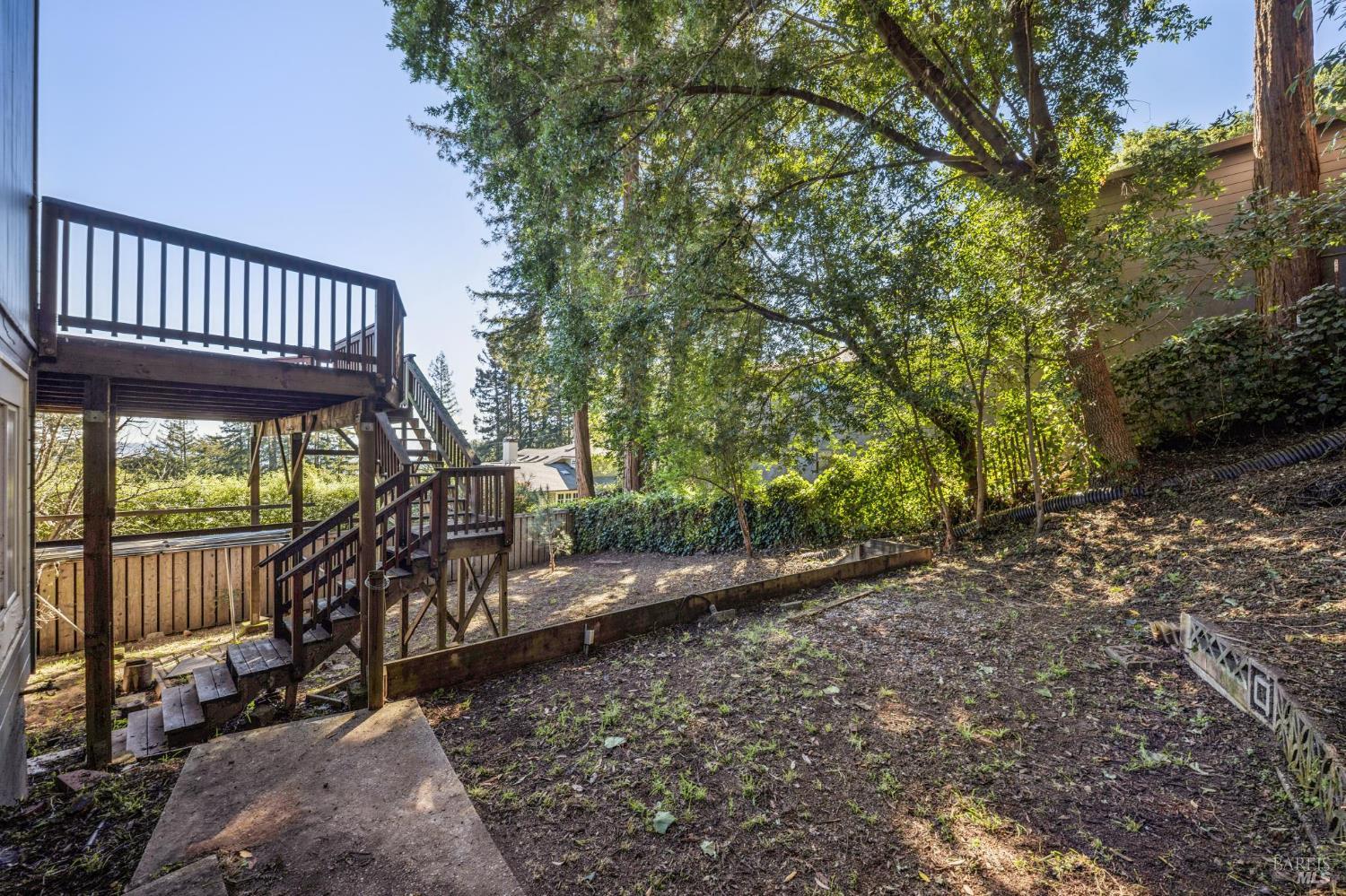 Detail Gallery Image 44 of 50 For 141 Edison Ave, Corte Madera,  CA 94925 - 2 Beds | 1/1 Baths