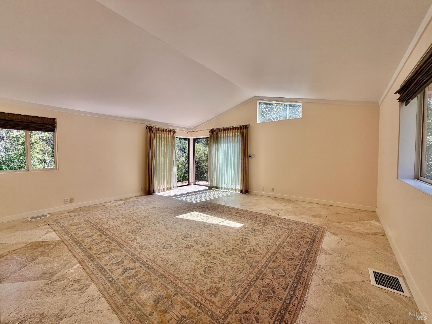 Detail Gallery Image 26 of 50 For 321 Dutch Henry Canyon Rd, Calistoga,  CA 94515 - 3 Beds | 3 Baths