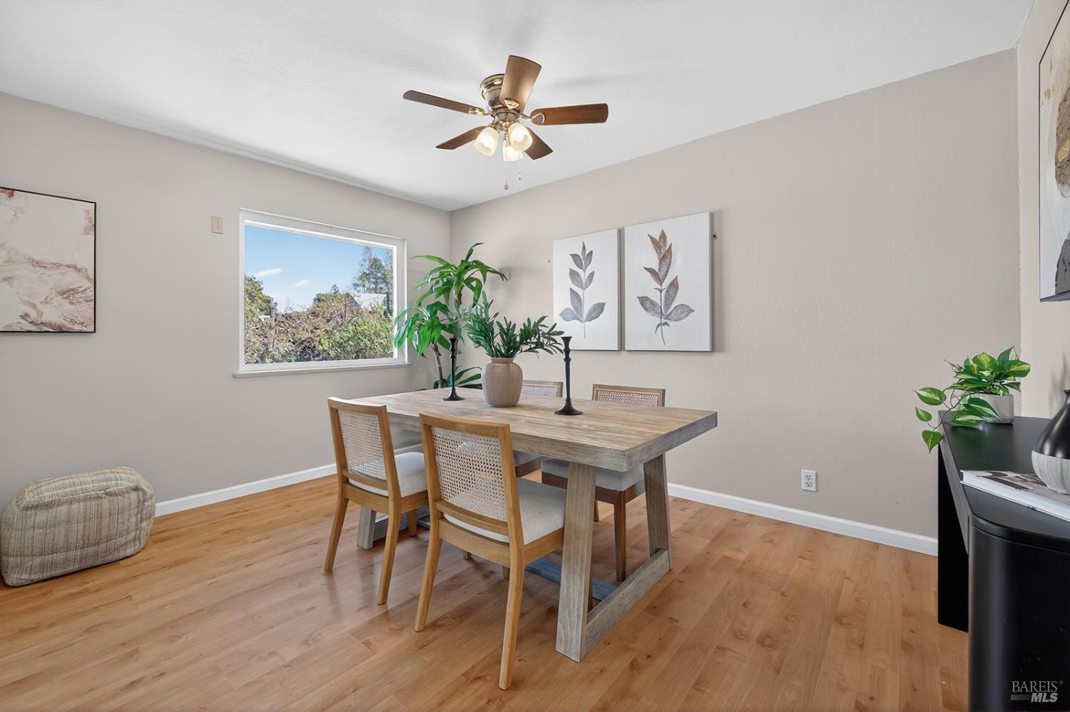 Detail Gallery Image 17 of 63 For 9699 Kelly Ln, Penngrove,  CA 94951 - 3 Beds | 2 Baths