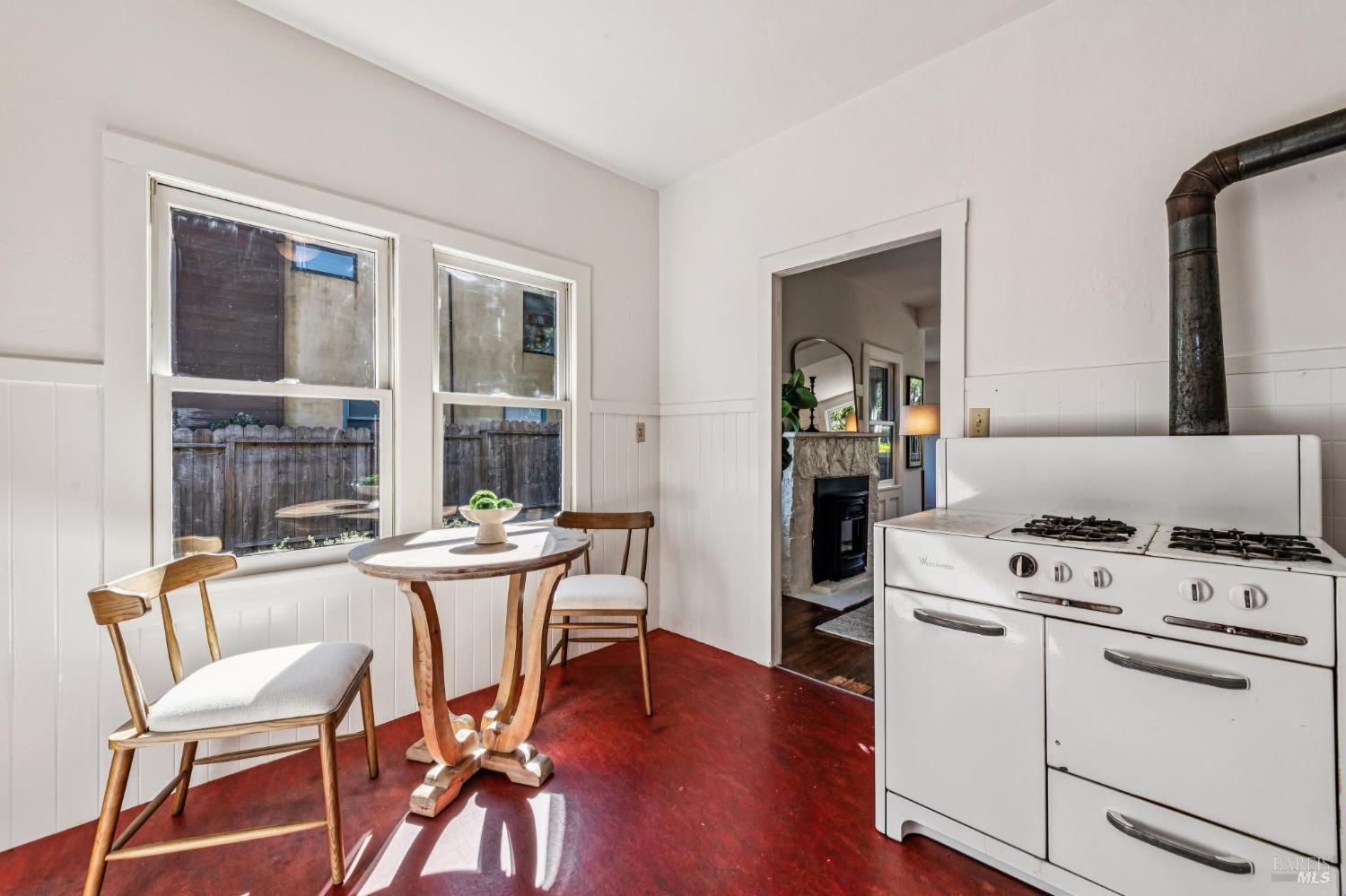 Detail Gallery Image 16 of 34 For 203 Scott St, Mill Valley,  CA 94941 - 3 Beds | 1 Baths