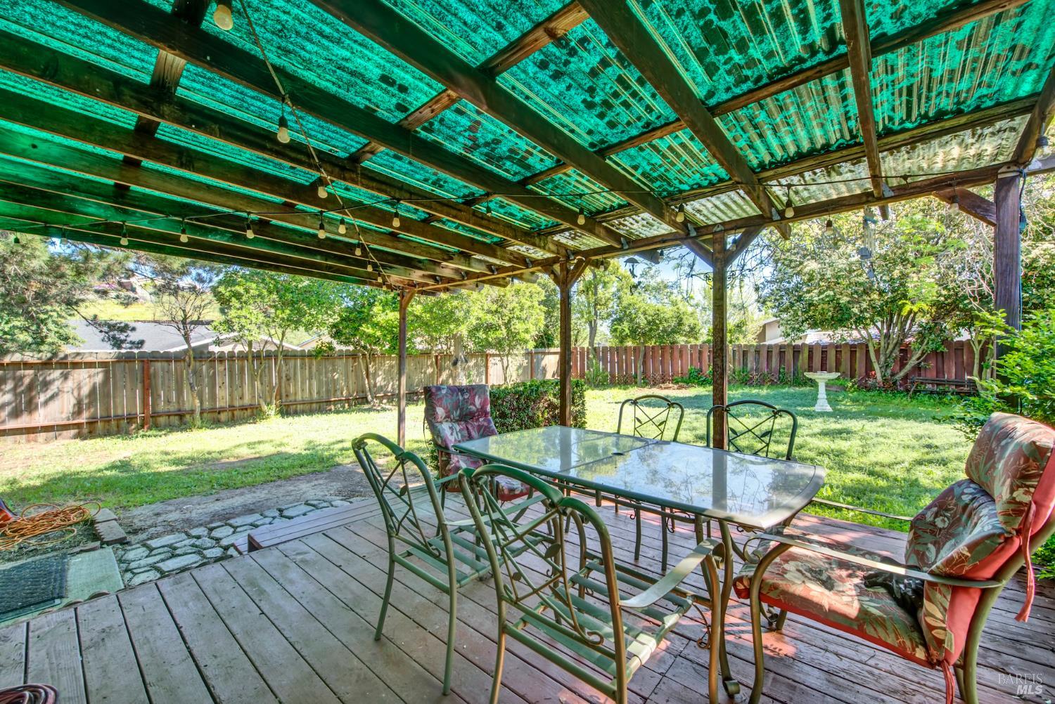 Detail Gallery Image 30 of 36 For 460 Turner Dr, Benicia,  CA 94510 - 3 Beds | 1/1 Baths