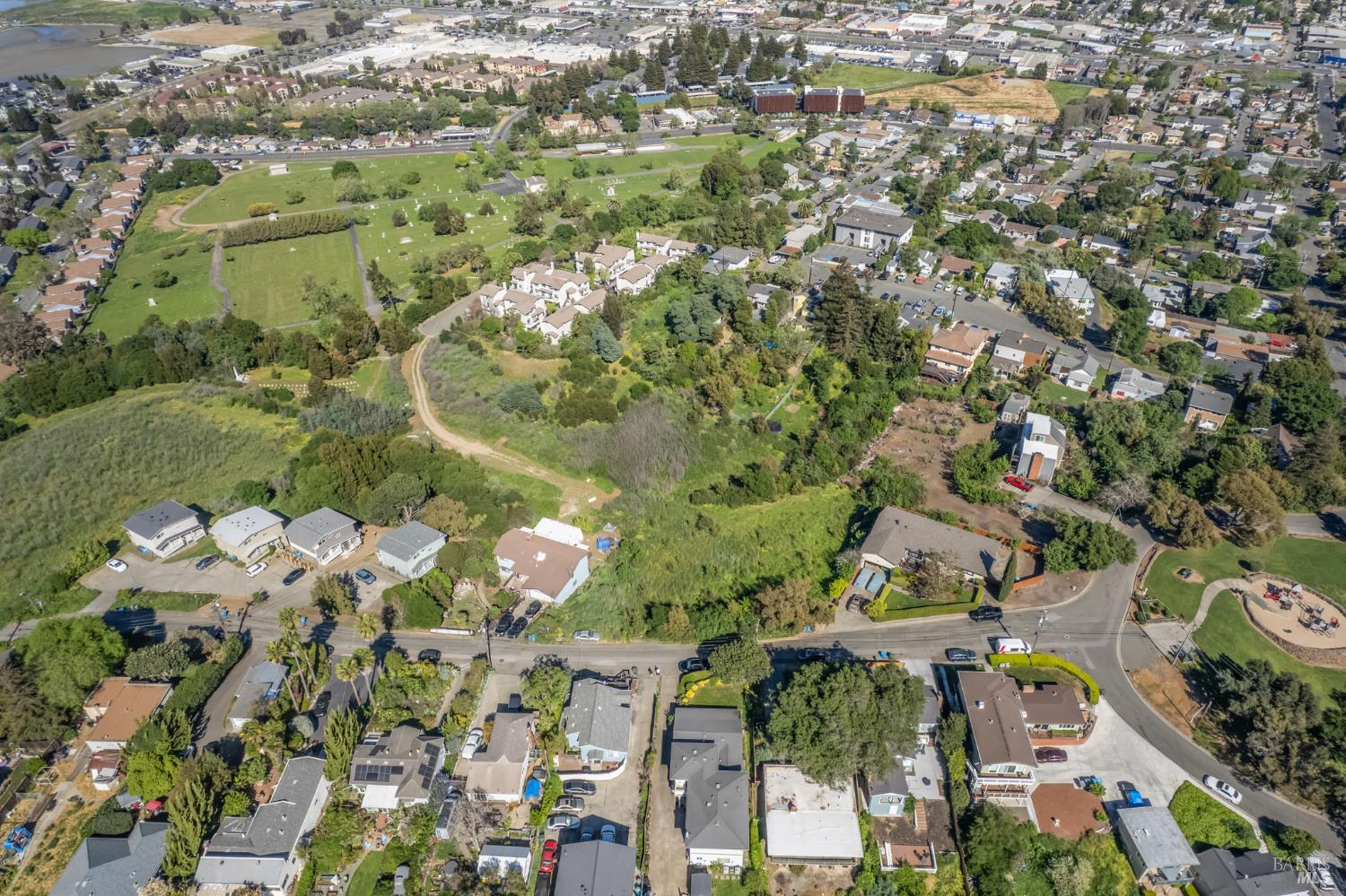 Detail Gallery Image 4 of 24 For 1 Harrier Ave, Vallejo,  CA 94590 - – Beds | – Baths