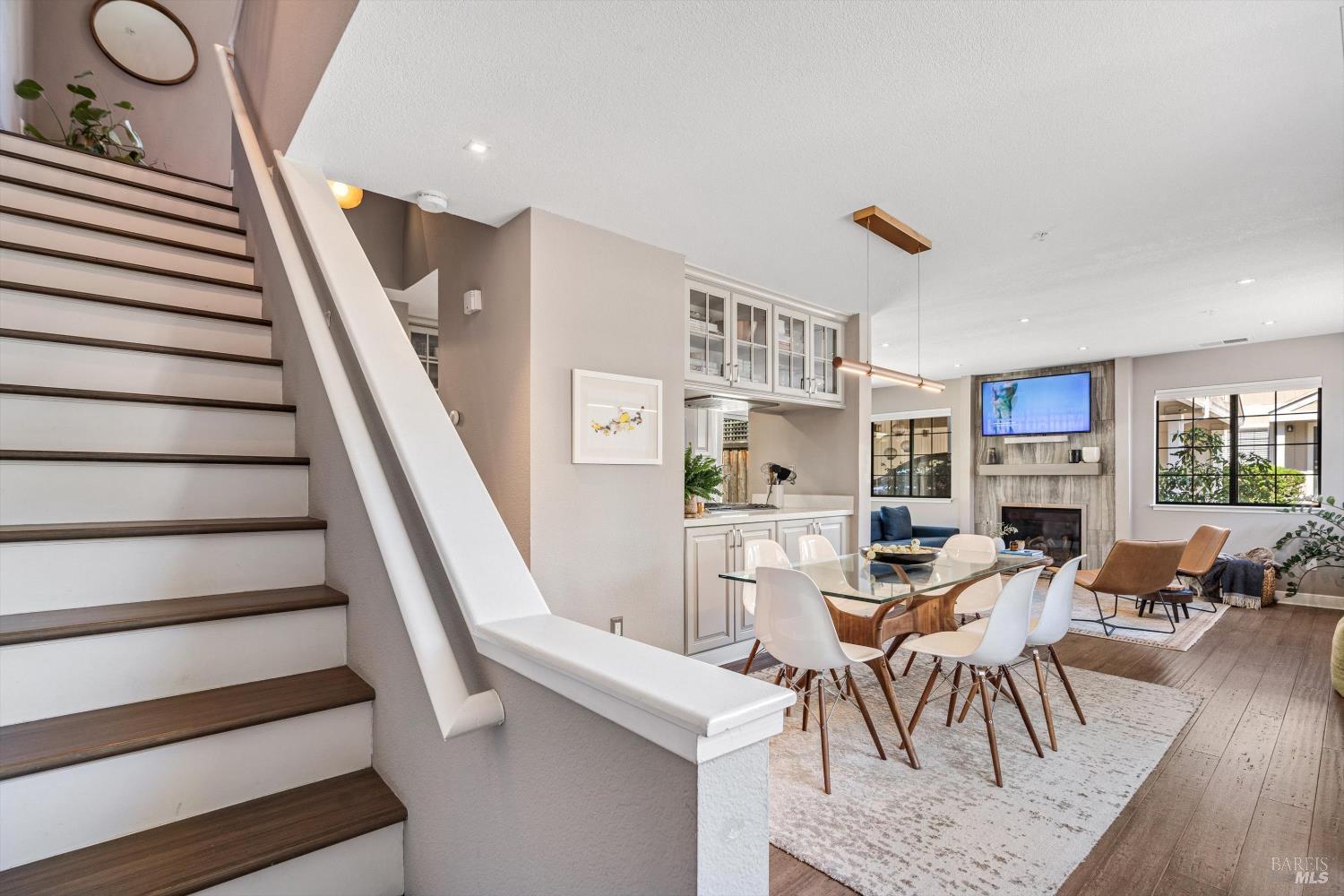 Detail Gallery Image 15 of 38 For 346 Piper St, Healdsburg,  CA 95448 - 2 Beds | 1/1 Baths