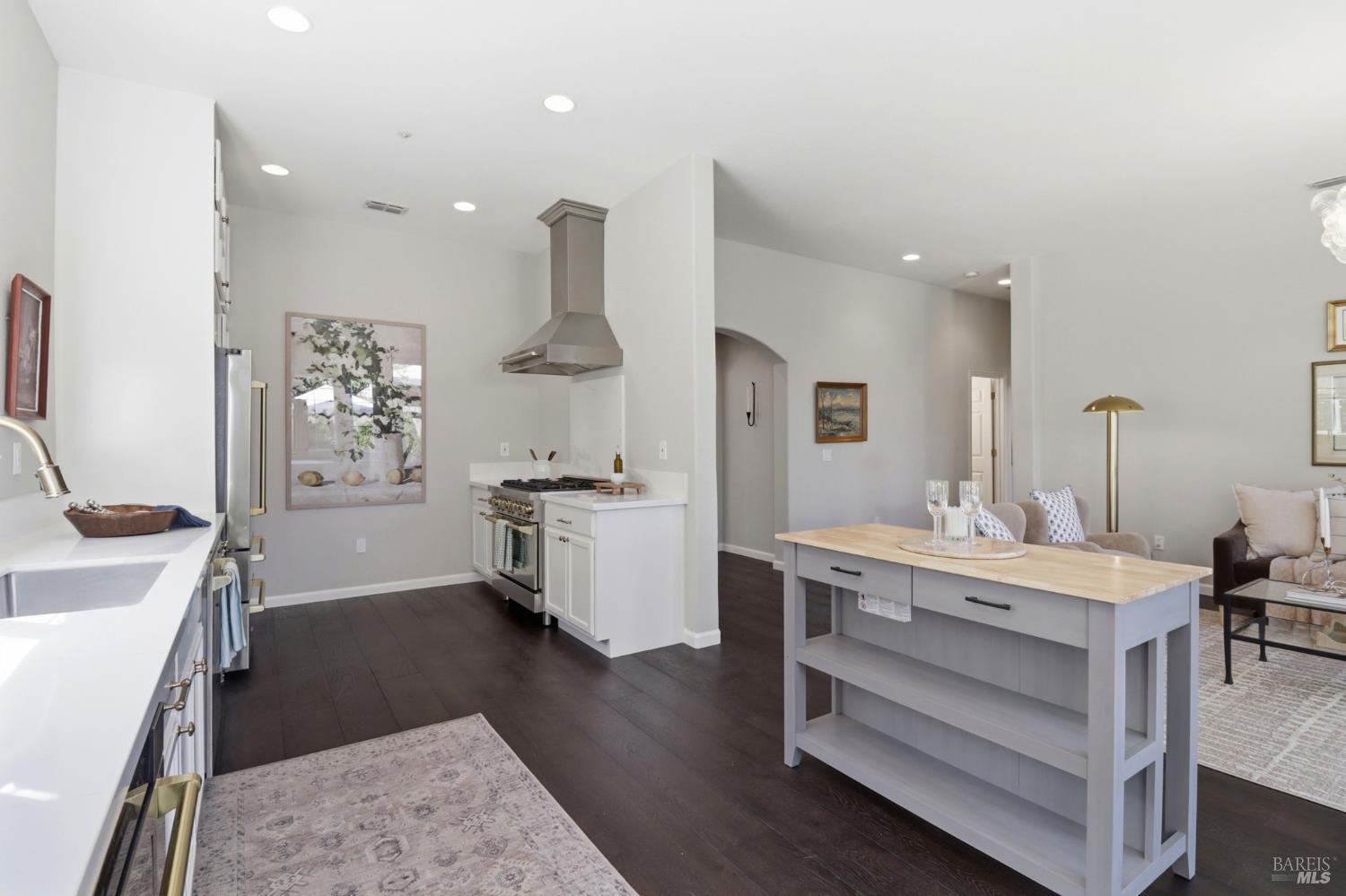 Detail Gallery Image 50 of 54 For 1043 Allen St, Petaluma,  CA 94954 - 4 Beds | 2 Baths