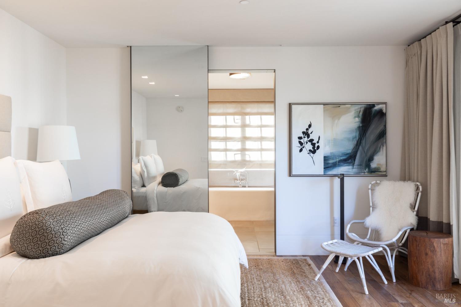 Detail Gallery Image 21 of 33 For 30 Lawley Ln, Calistoga,  CA 94515 - 3 Beds | 3/1 Baths