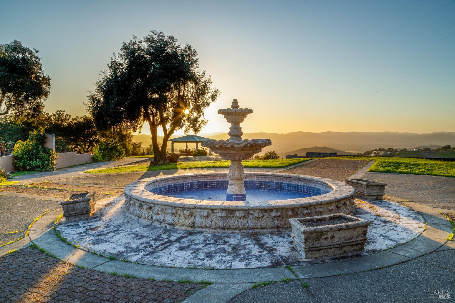 Detail Gallery Image 43 of 49 For 1980 Redwood Hill Ct, Santa Rosa,  CA 95404 - – Beds | – Baths