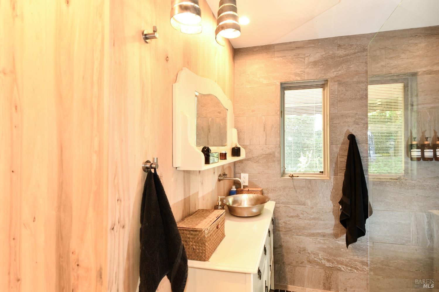 Detail Gallery Image 21 of 31 For 4 Ramona Ave, Napa,  CA 94559 - 3 Beds | 2 Baths