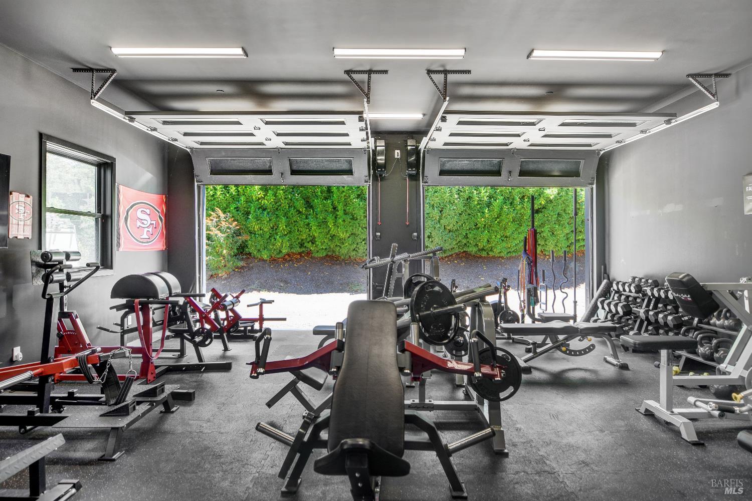 Detail Gallery Image 44 of 64 For 85 W Trinity Rd, Glen Ellen,  CA 95442 - 4 Beds | 5/2 Baths