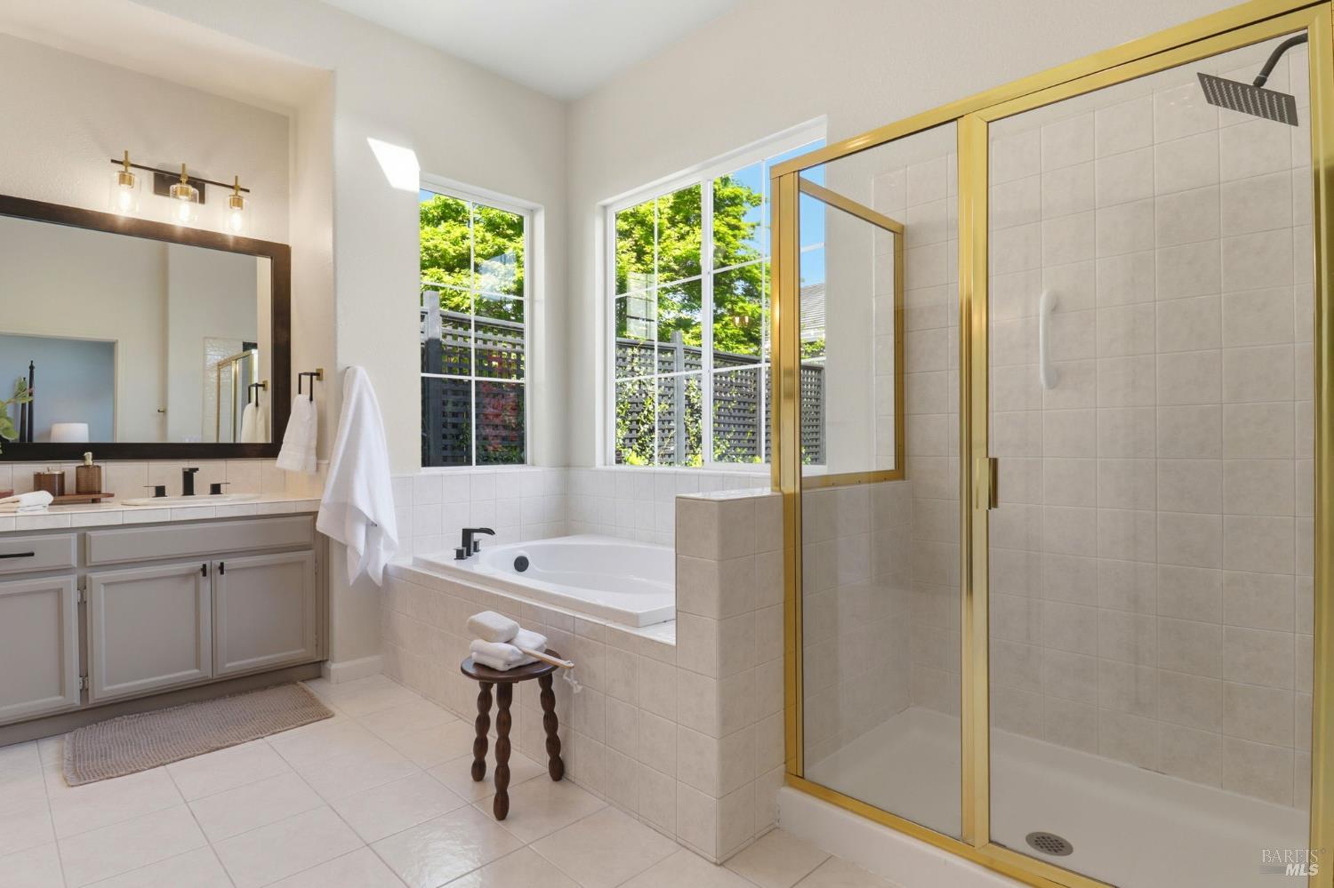 Detail Gallery Image 36 of 54 For 1043 Allen St, Petaluma,  CA 94954 - 4 Beds | 2 Baths