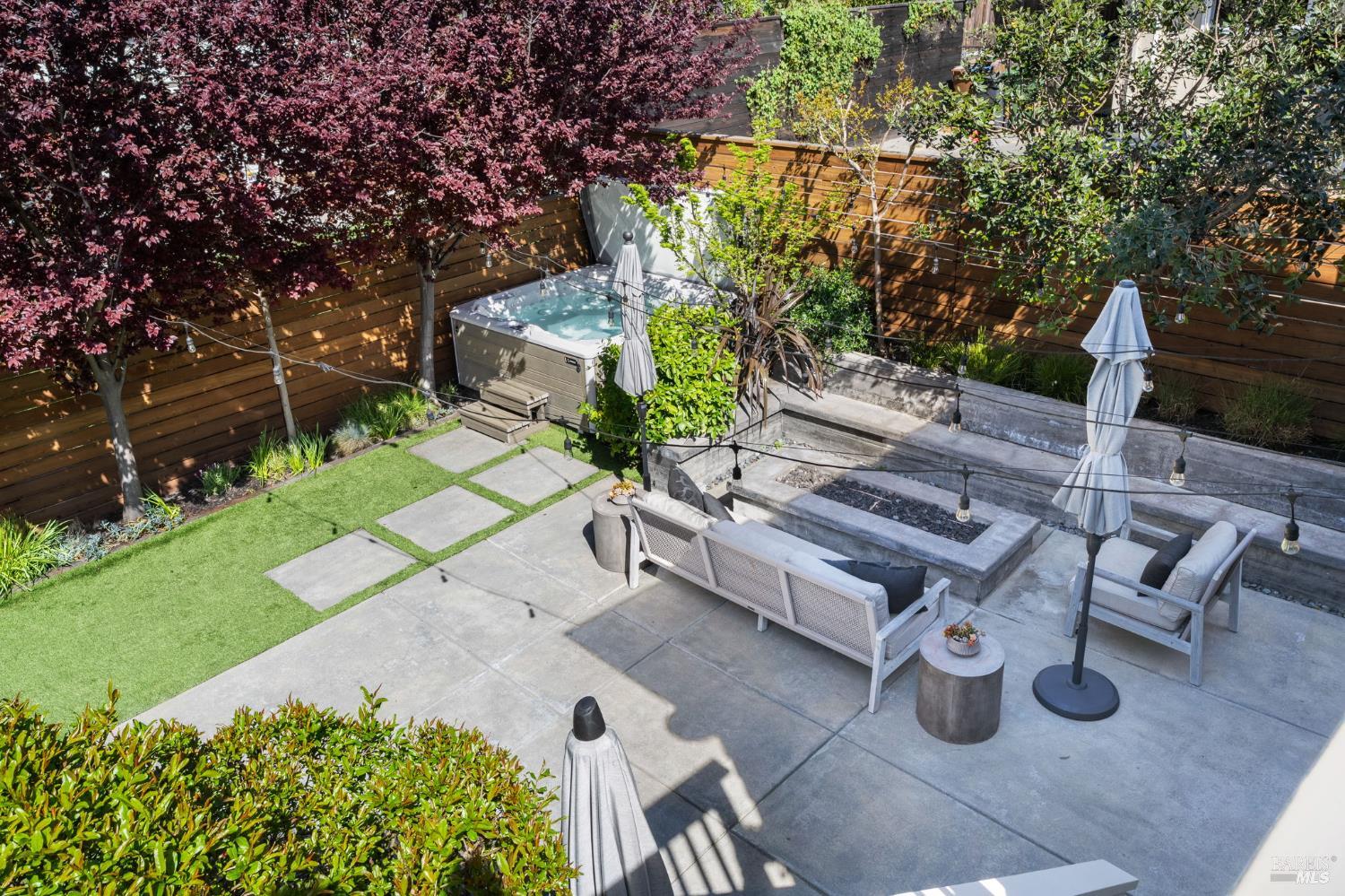 Detail Gallery Image 15 of 41 For 11 Ash Ave, Kentfield,  CA 94904 - 4 Beds | 3 Baths