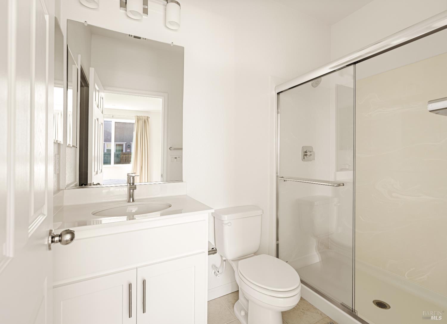 Detail Gallery Image 25 of 48 For 938 Fruit Stand Cir, Vacaville,  CA 95688 - 4 Beds | 4 Baths