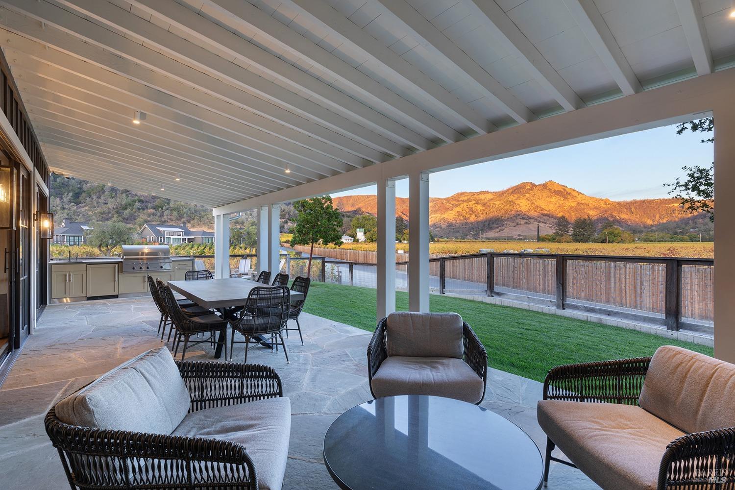 Detail Gallery Image 27 of 33 For 30 Lawley Ln, Calistoga,  CA 94515 - 3 Beds | 3/1 Baths