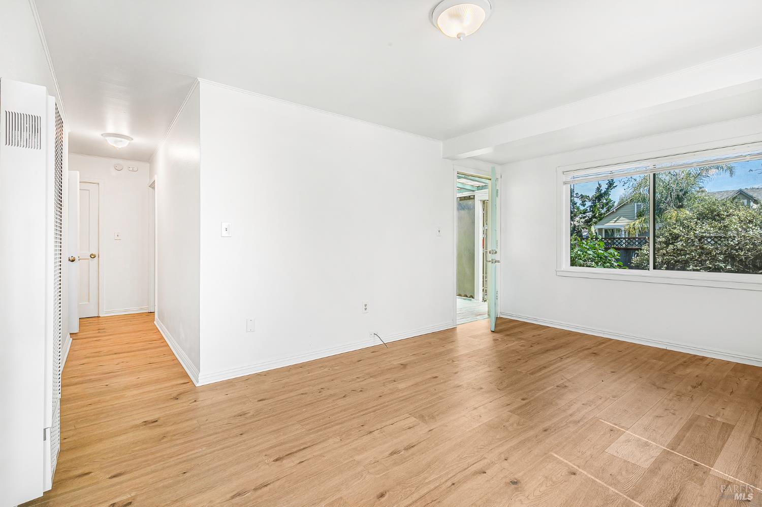 Detail Gallery Image 4 of 22 For 182 Torzelli Ln, Santa Rosa,  CA 95407 - – Beds | – Baths