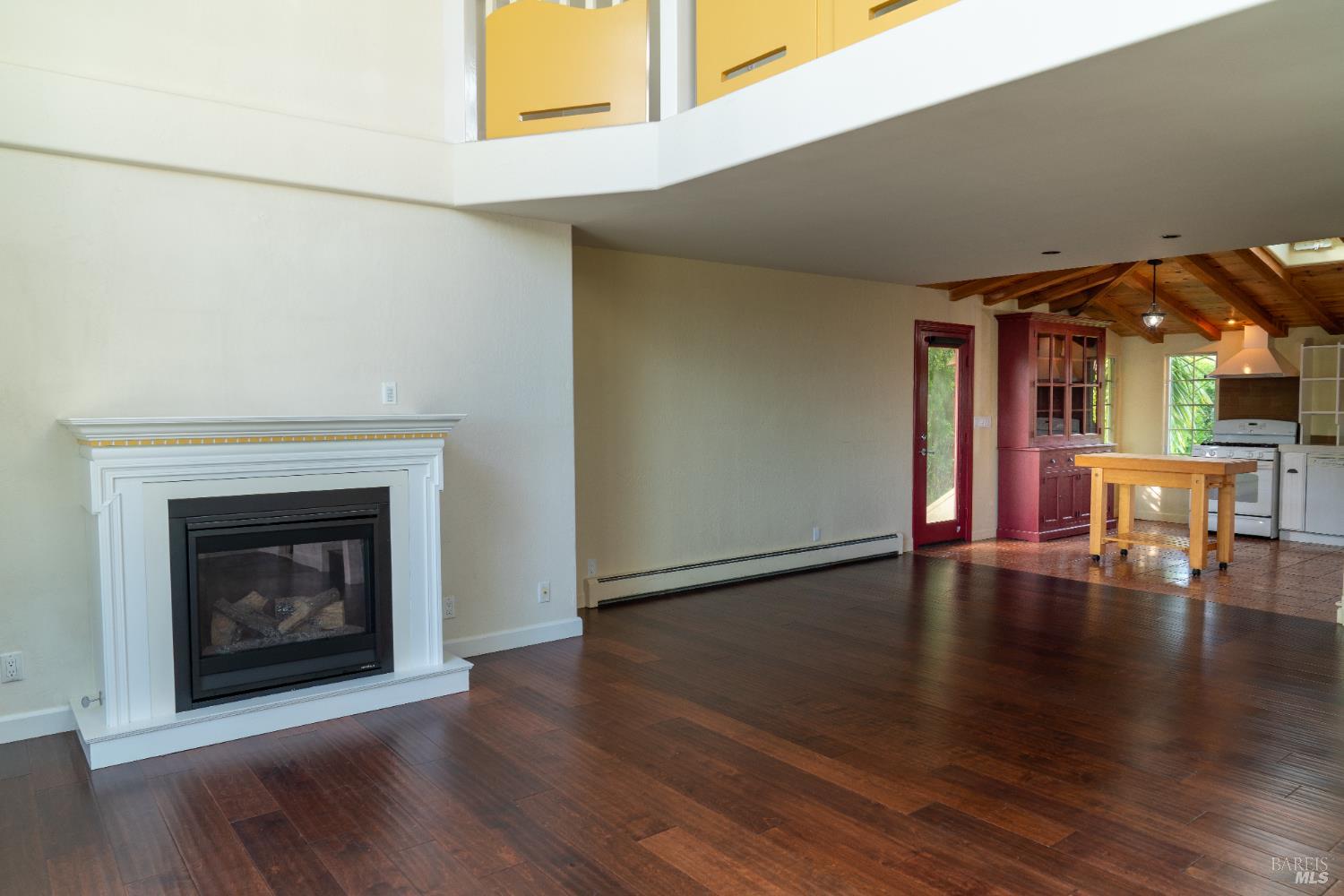 Detail Gallery Image 12 of 79 For 124 Montego Key, Novato,  CA 94949 - 4 Beds | 3 Baths