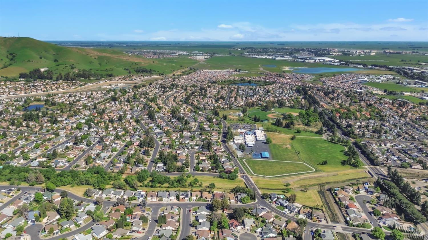 Detail Gallery Image 44 of 45 For 793 Marigold Dr, Fairfield,  CA 94533 - 4 Beds | 2 Baths