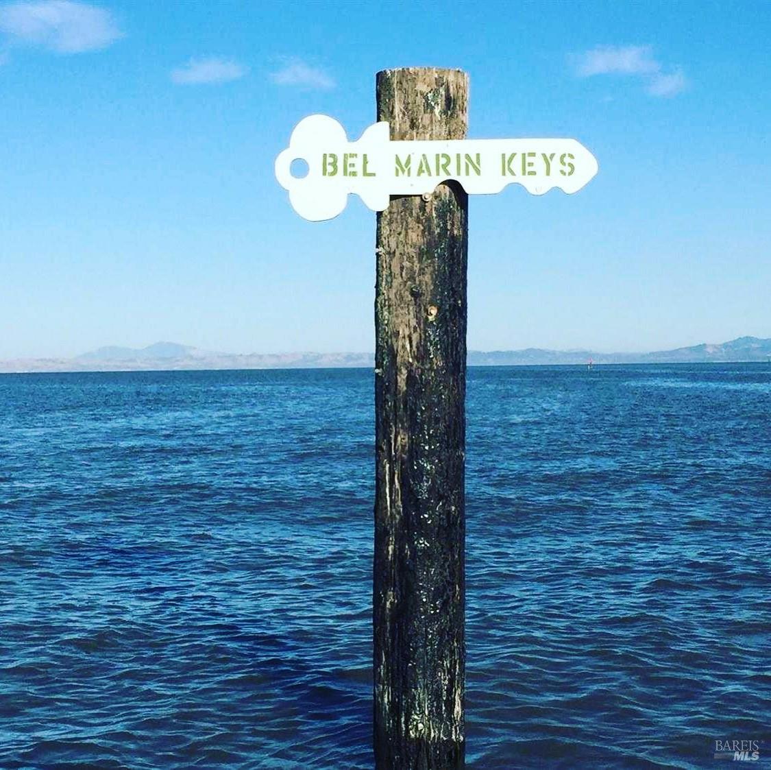 Detail Gallery Image 74 of 79 For 124 Montego Key, Novato,  CA 94949 - 4 Beds | 3 Baths