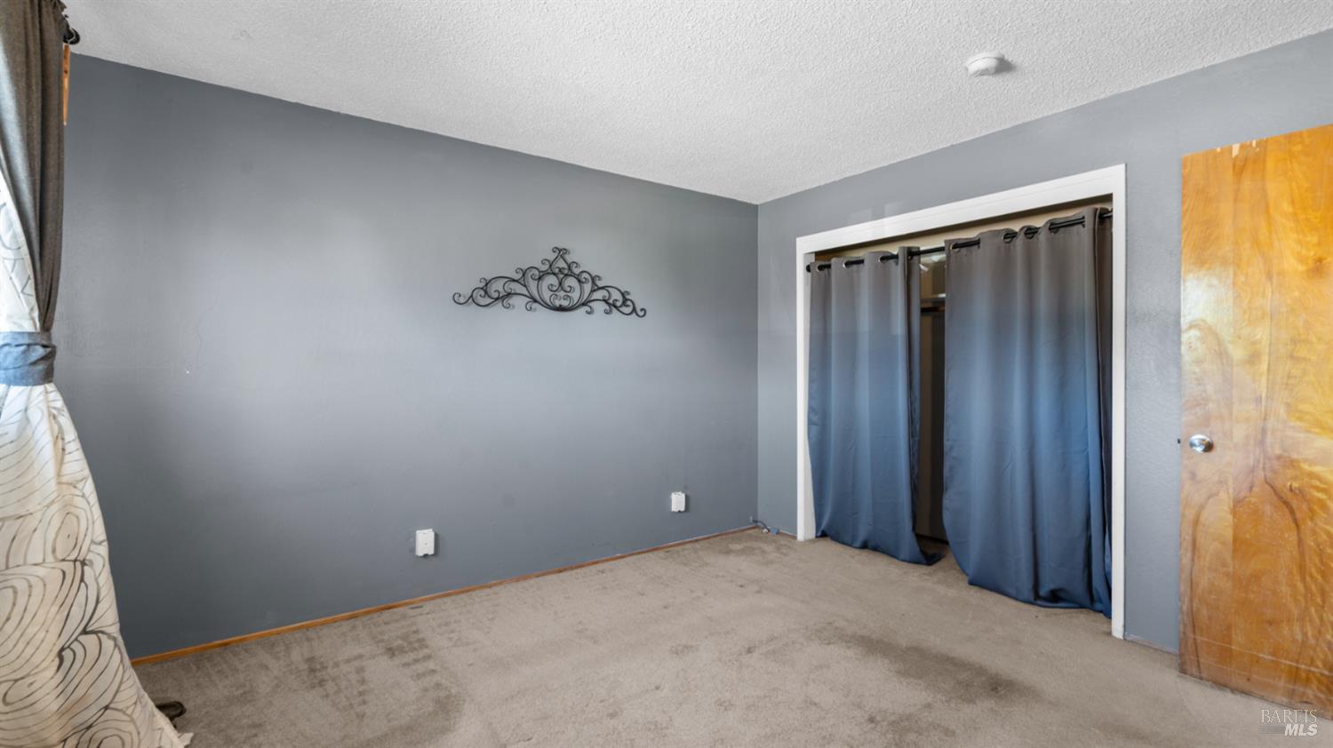 Detail Gallery Image 20 of 33 For 535 Amesbury Dr, Dixon,  CA 95620 - 3 Beds | 2 Baths