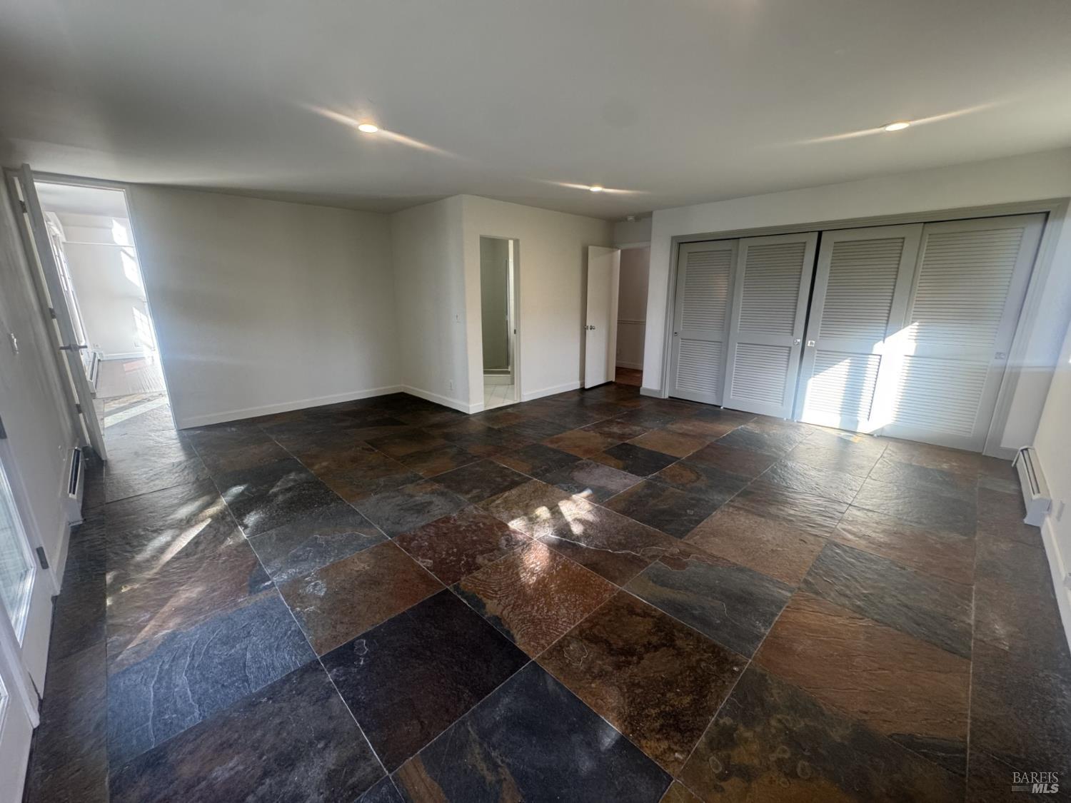 Detail Gallery Image 26 of 79 For 124 Montego Key, Novato,  CA 94949 - 4 Beds | 3 Baths