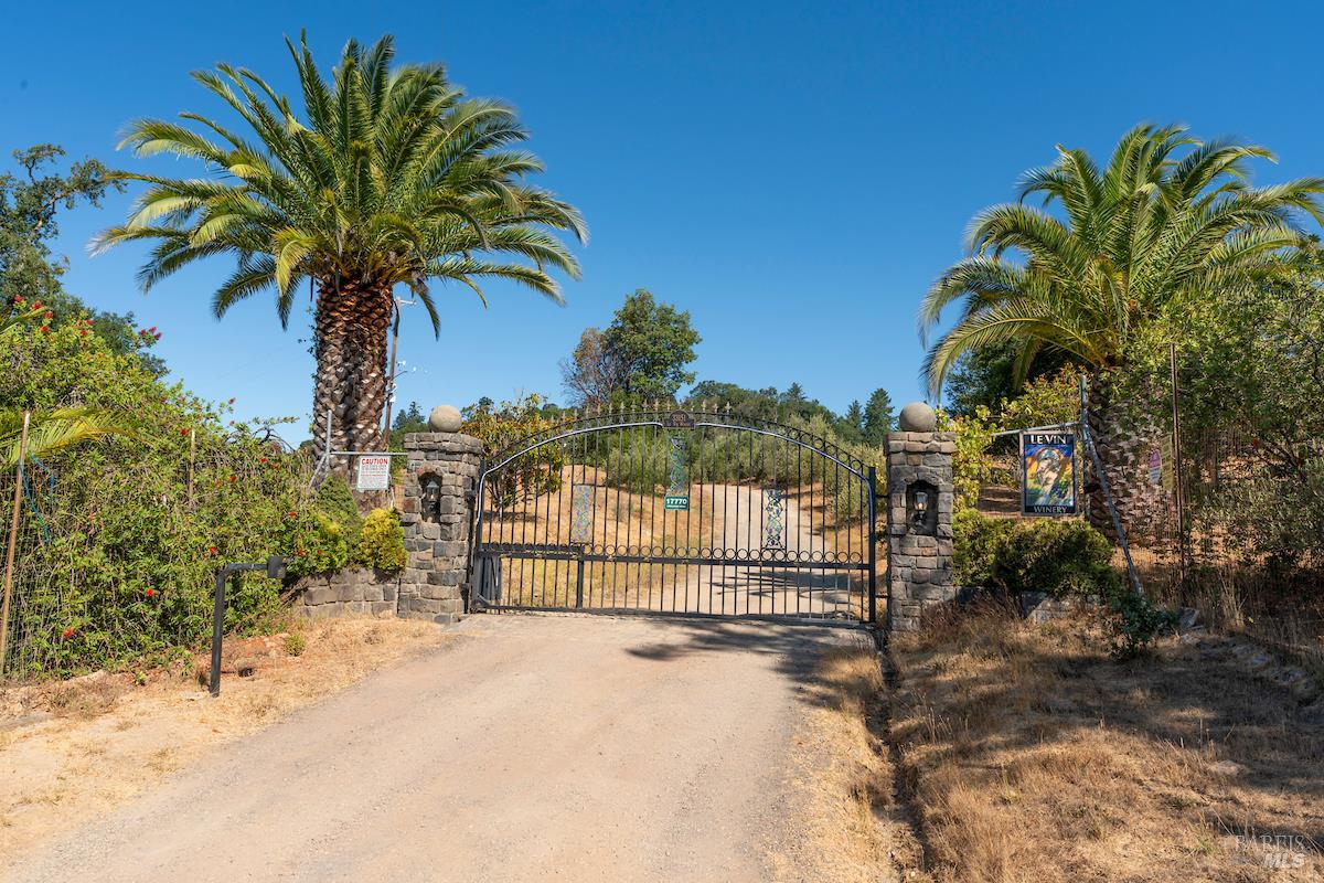 Detail Gallery Image 30 of 63 For 30401 Hwy 128 Hwy, Yorkville,  CA 95494 - – Beds | – Baths