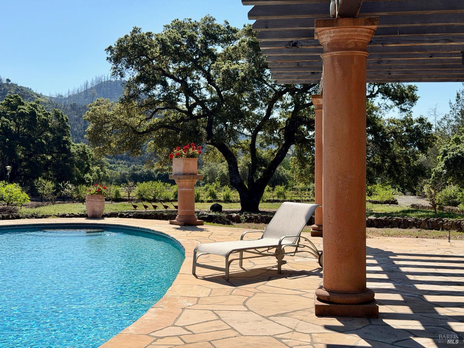 Detail Gallery Image 50 of 50 For 321 Dutch Henry Canyon Rd, Calistoga,  CA 94515 - 3 Beds | 3 Baths